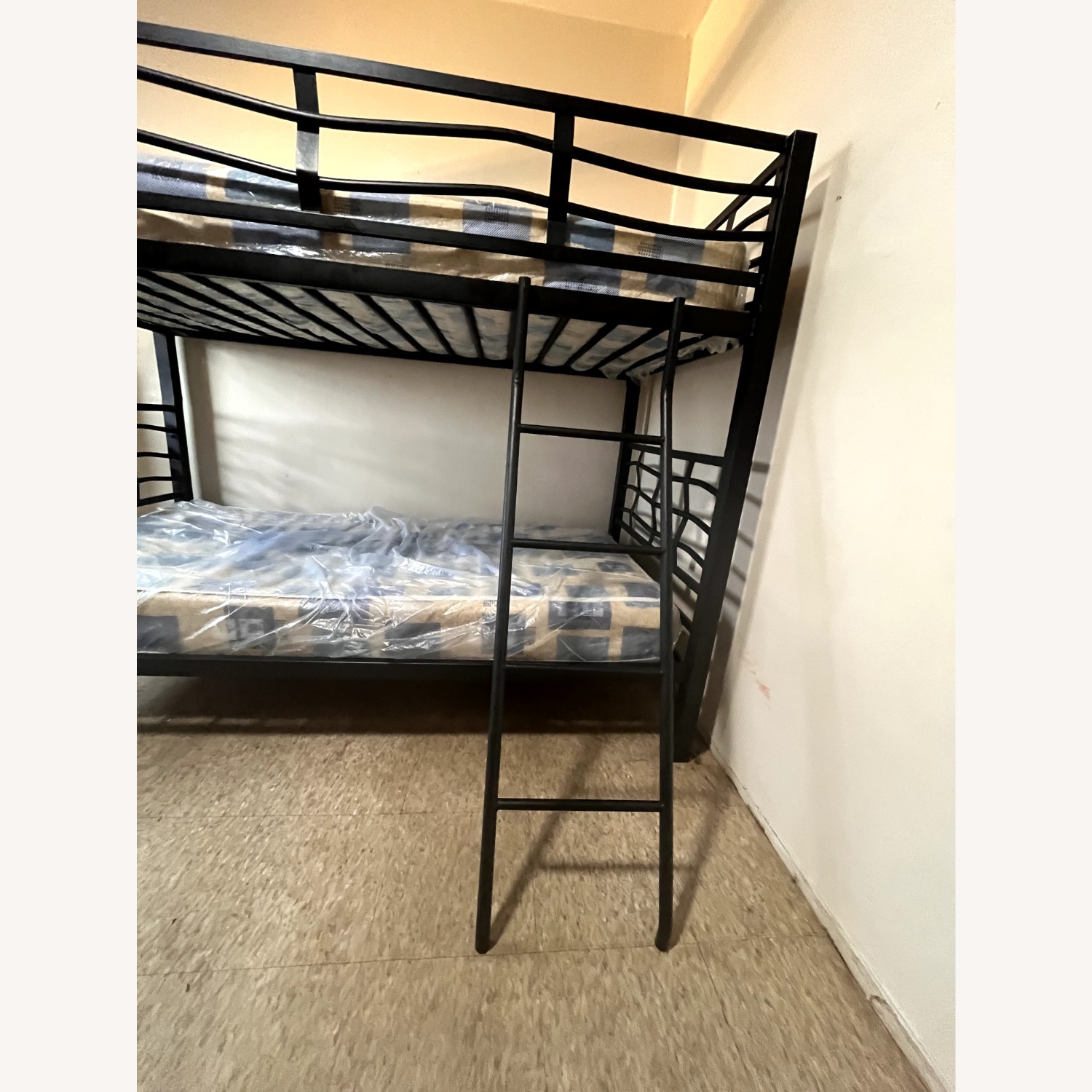 Twin-Star Home Black Metal Bunk Bed - image-8