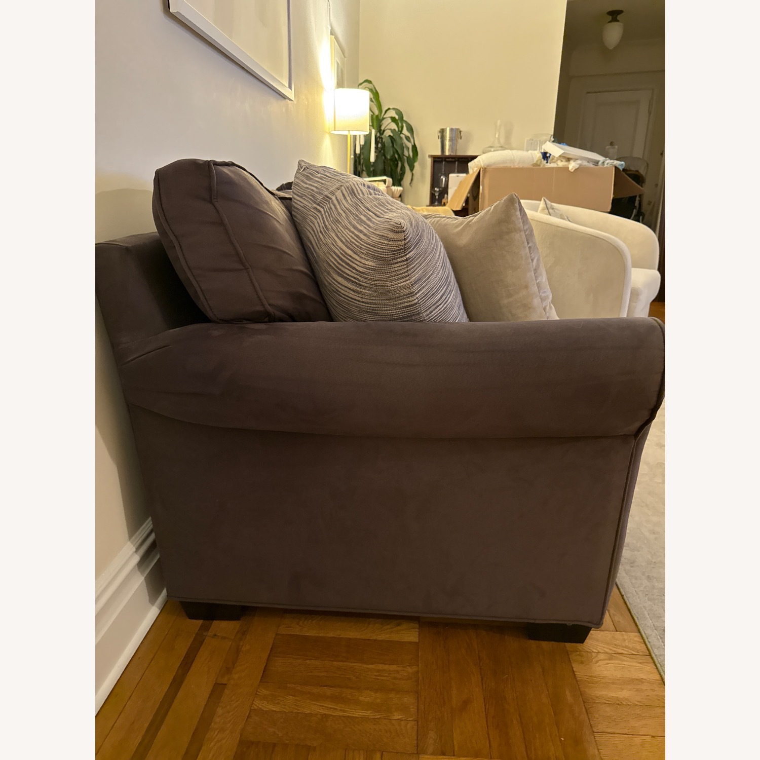 Raymour & Flanigan 3 Seater Sofa - image-2