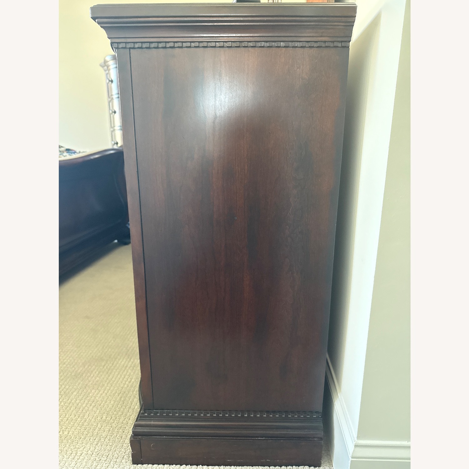 12- drawer Dresser With Mirror - image-5