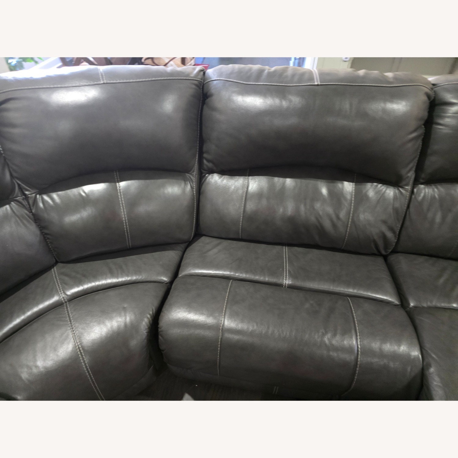 6-Piece Pow Leat Reclining Mod Sectional w Chaise - image-9