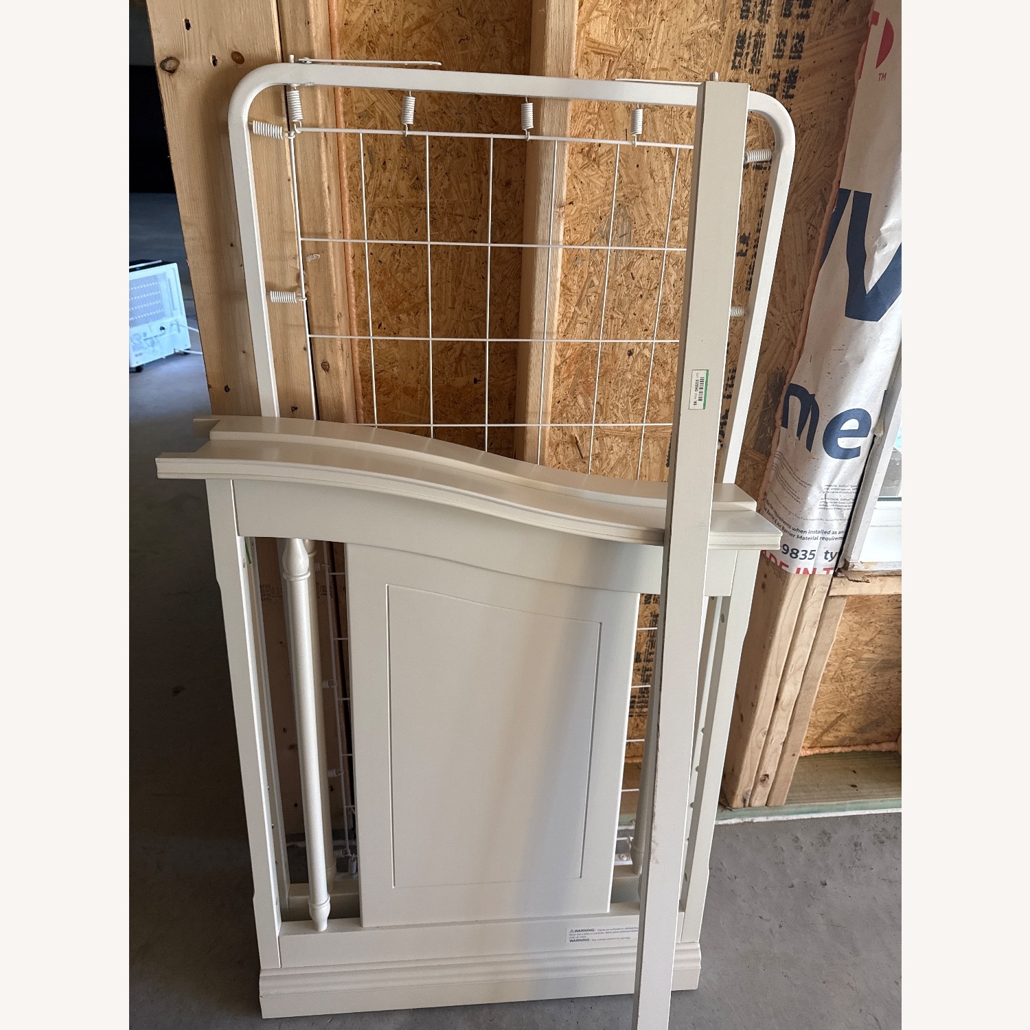 4-in-1 Convertible Crib+ Toddler Bed+Daybed, Full  - image-6