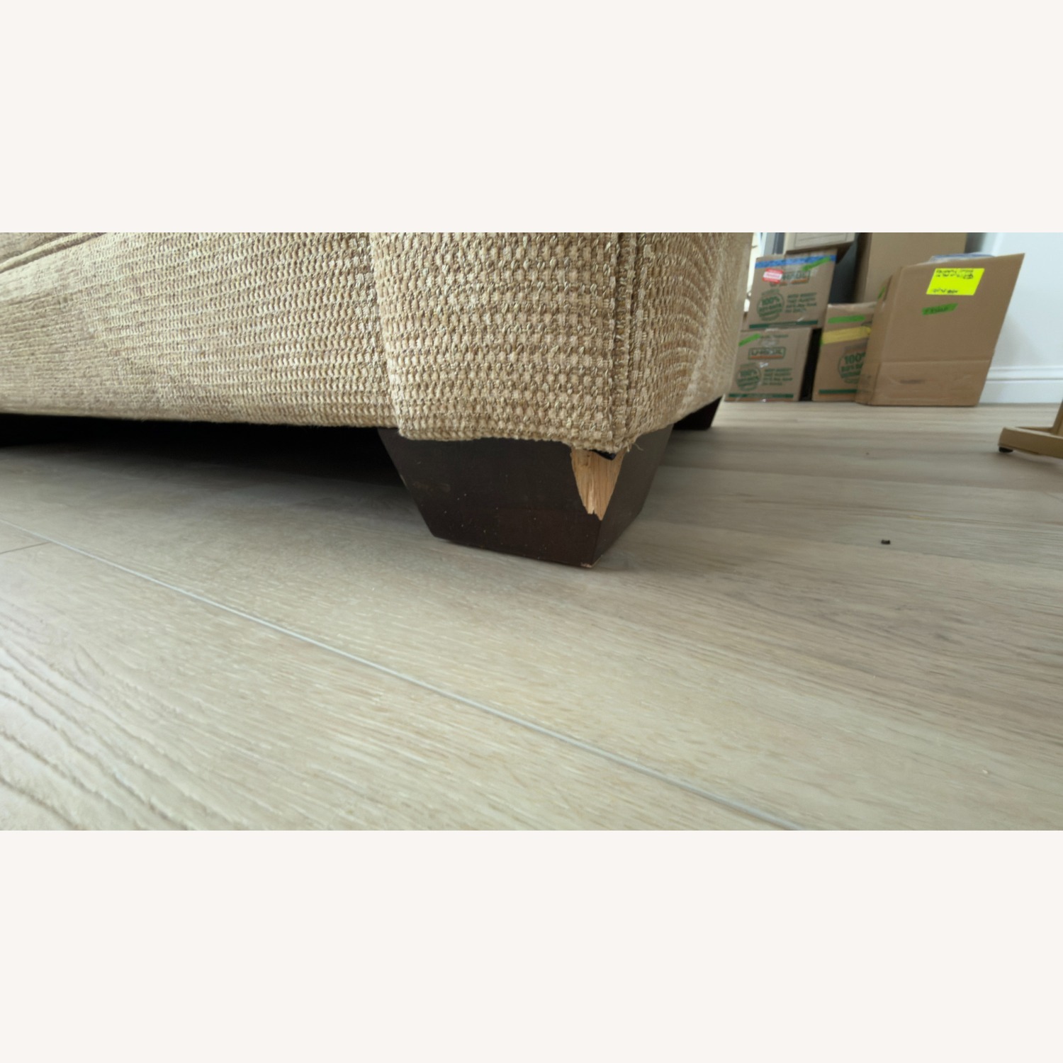 Bassett Natural Fabric 2 Piece Sectional - image-3