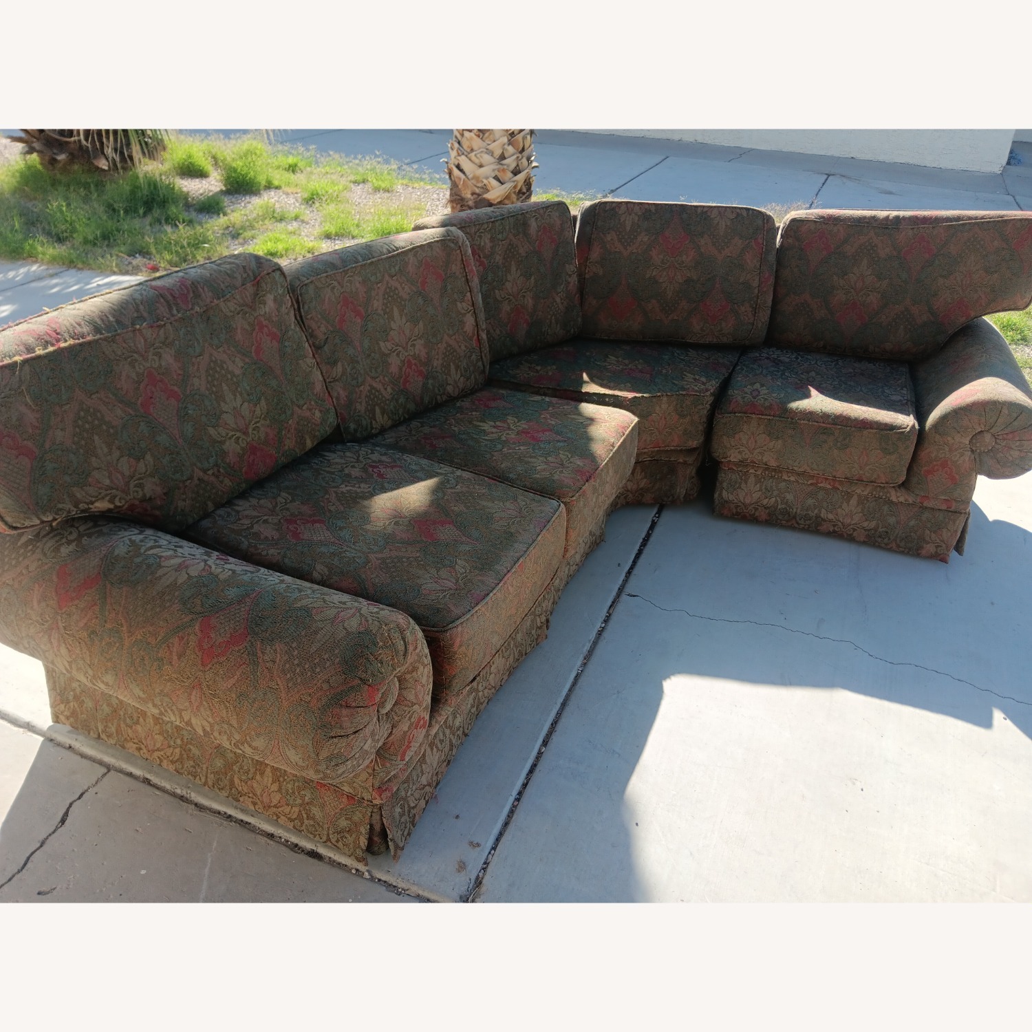 Vintage/Antique Green 3+ Piece Sectional - image-3