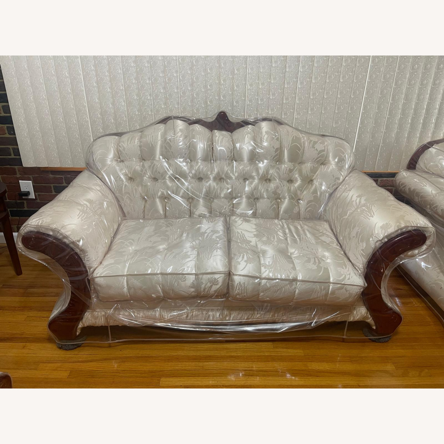 Victorian Ivory Sofa - image-3
