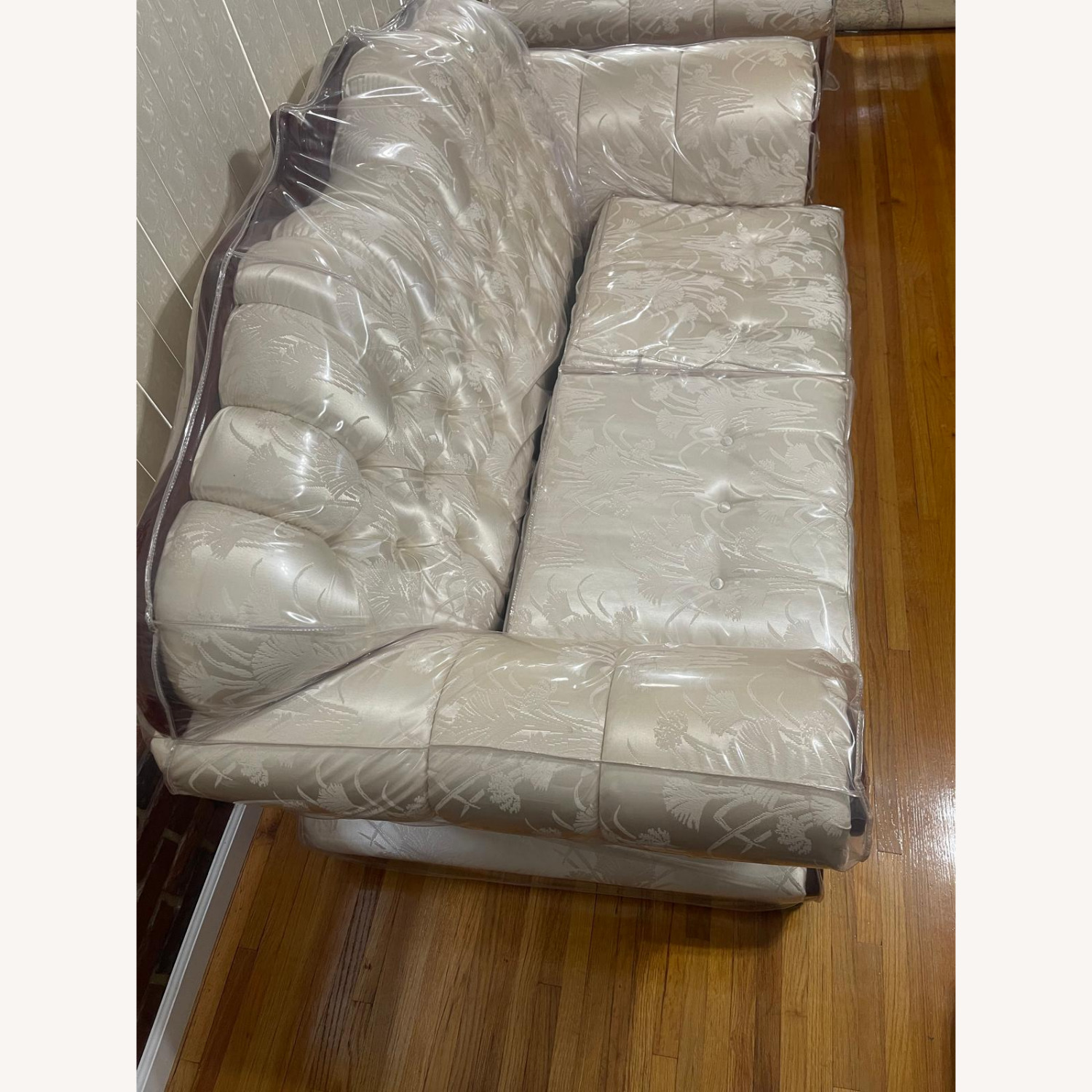 Victorian Ivory Sofa - image-2