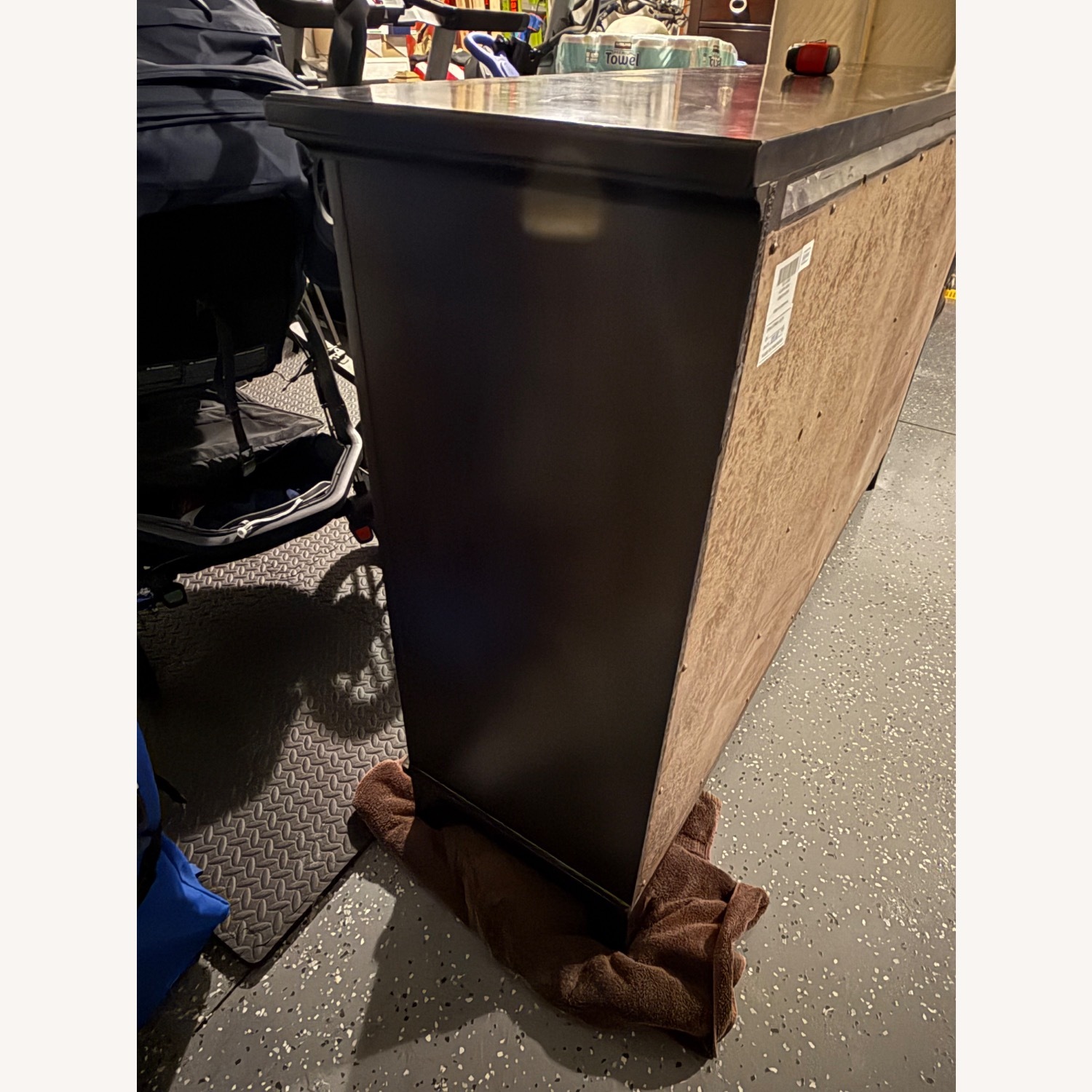 Rooms To Go Columbus Circle King Tall Chest - image-3