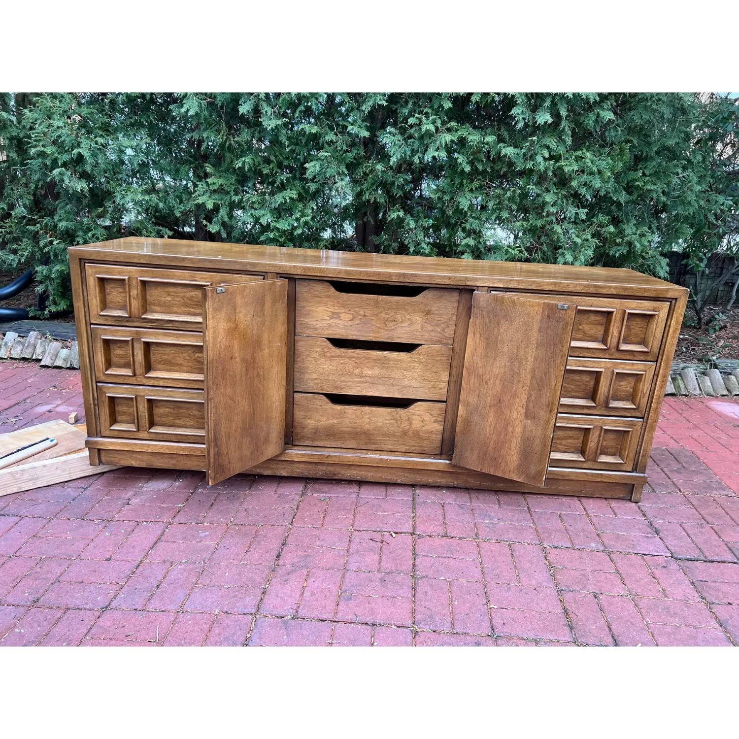 Drexel Compatica Wood 9-drawer Dresser - image-5