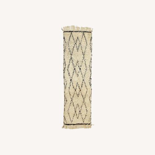 Used Vintage/Antique Finds Runner Rug 32' x 121' for sale on AptDeco