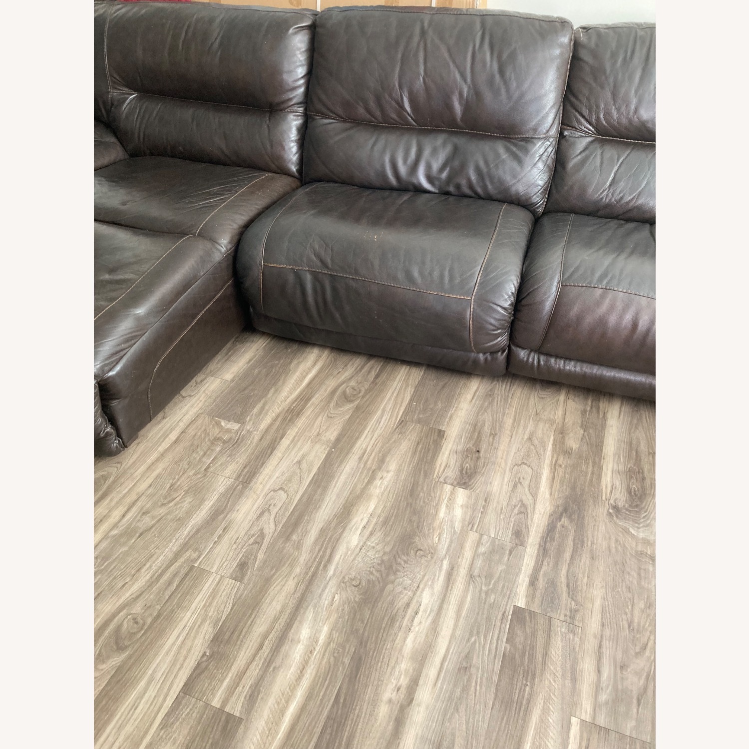 Macy's 6 Piece Leather Sectional - image-5