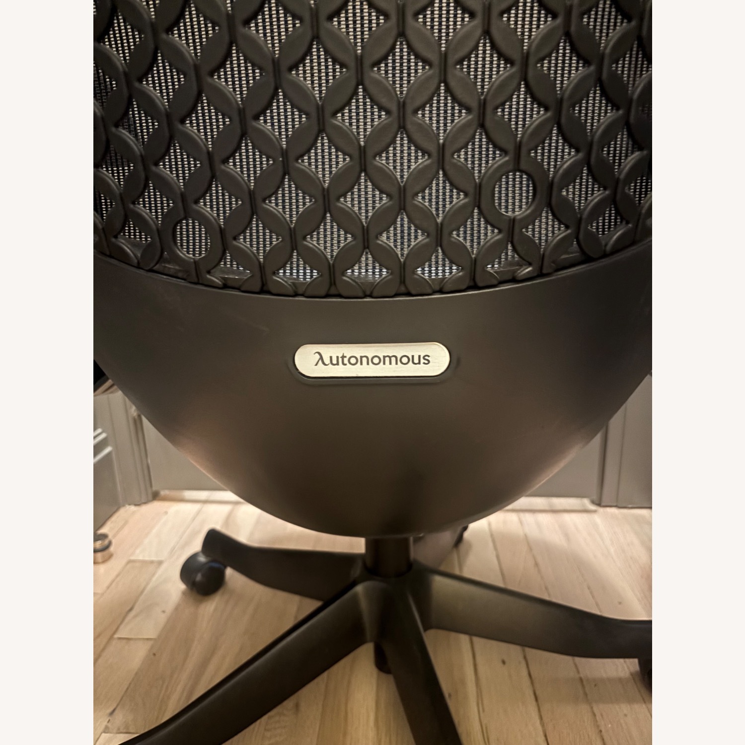 Autonomous Ergonomic Avo Office Chair - image-3