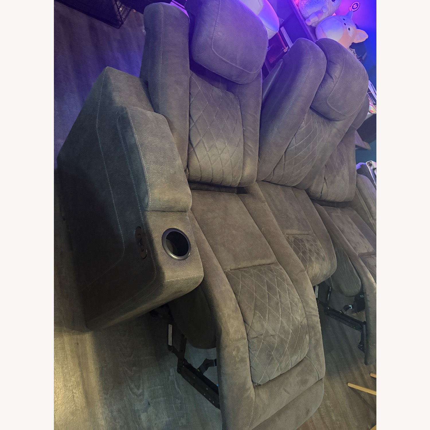 Automatic Reclining Sofa - image-3