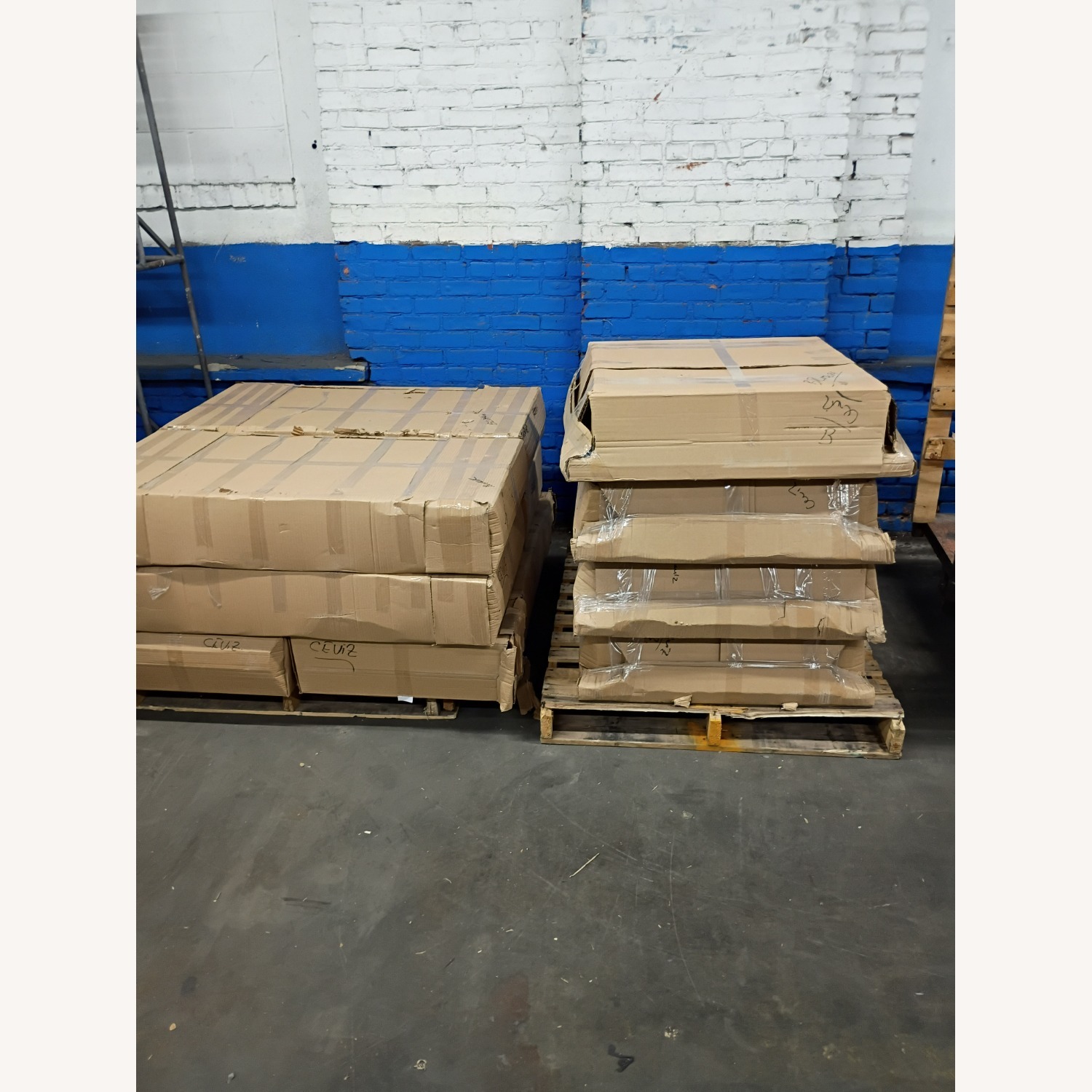 Lift Top Black Coffee Table,Converts to Dining Tb - image-5