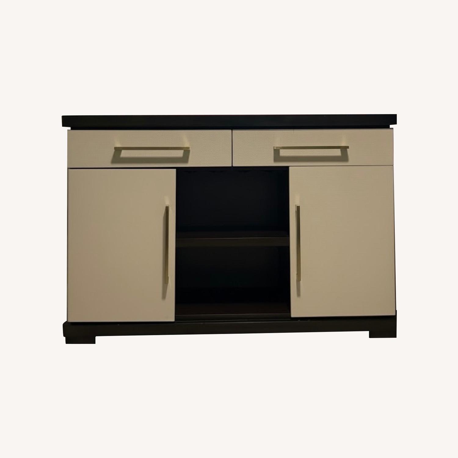 Wine Cabinet - image-0