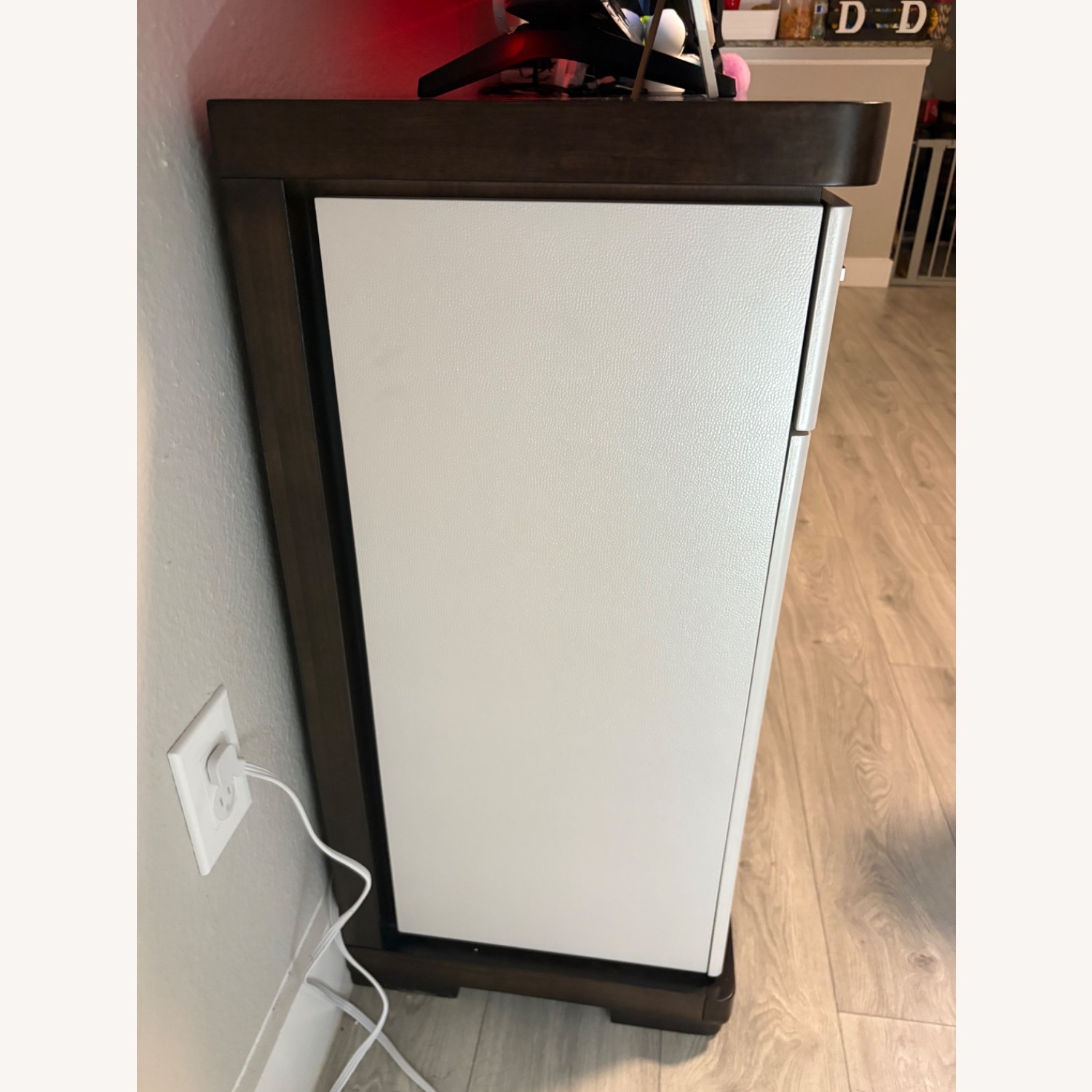 Wine Cabinet - image-3