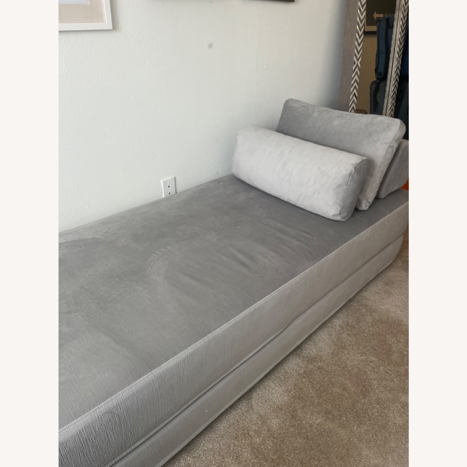 Wayfair Light Gray Velvet Daybed - image-6
