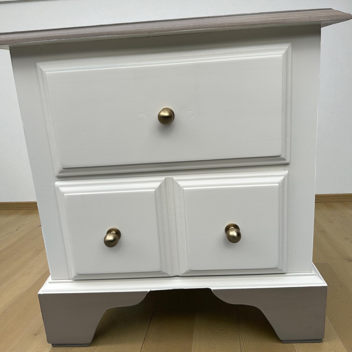 Broyhill Furniture White Wood Dresser - image-5