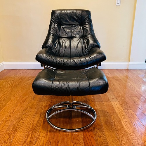 Used Vintage Ekornes Stressless Recliner for sale on AptDeco