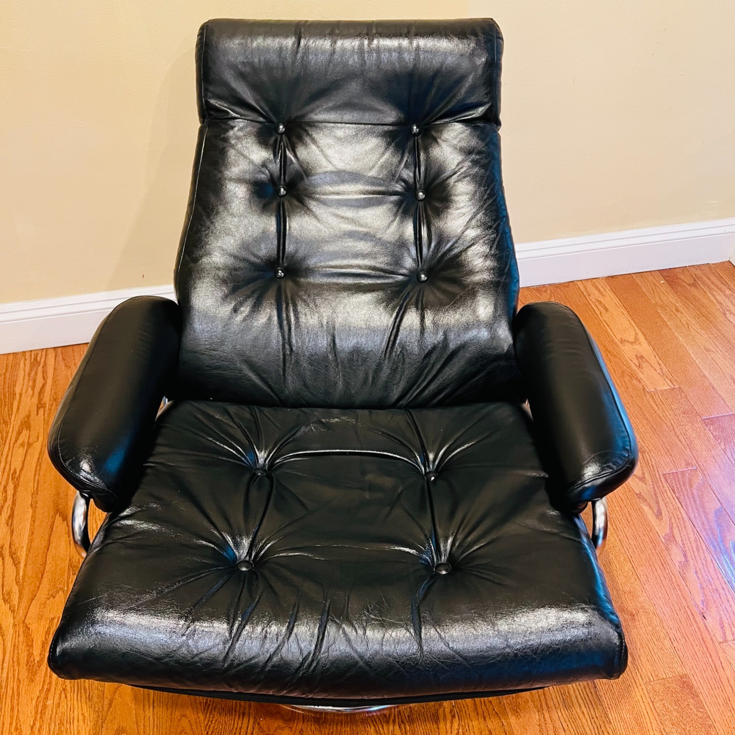 Vintage Plycraft Lounge Chair & Ottoman - image-28