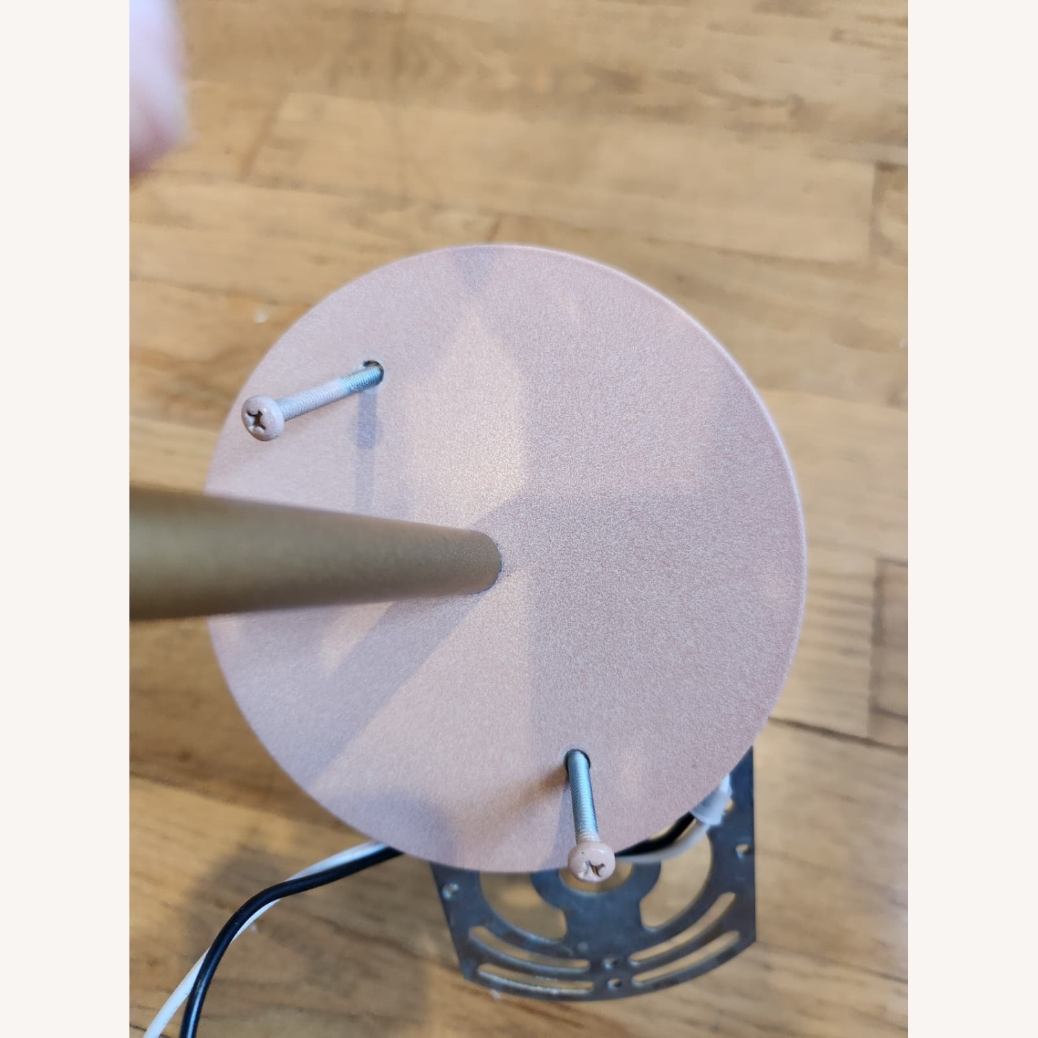 Luminaire Pink Metal Wall Lamp - image-5