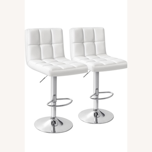 Used Amazon Homall Bar Stool Set of 2 White for sale on AptDeco