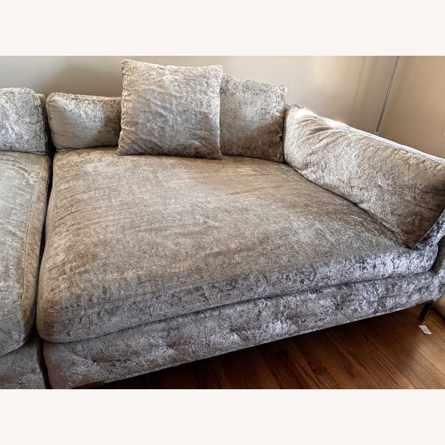 Value City Furniture Silver 2 Piece Sectional - image-4