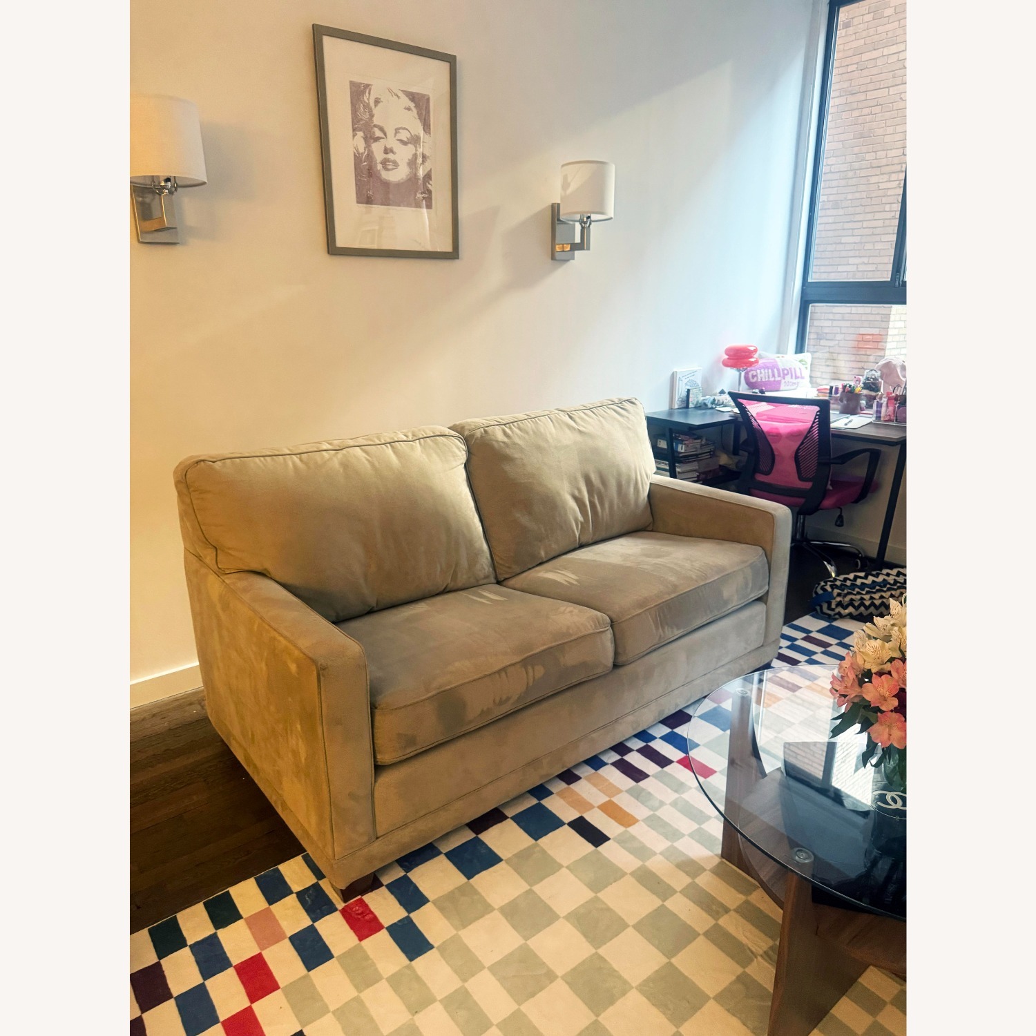 La-Z-Boy Light Gray Fabric Sleeper Sofa - image-4