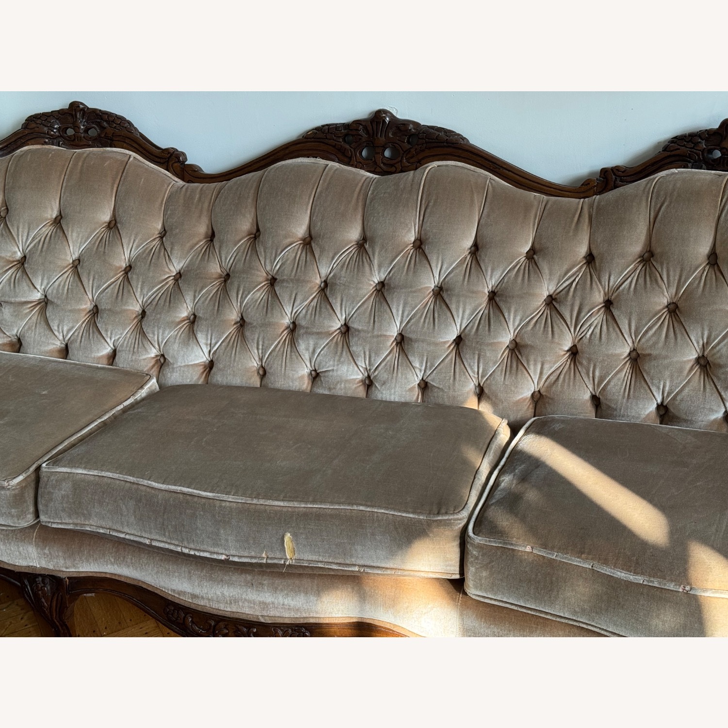 Vintage/Antique Light Brown 3+ Seater Sofa - image-2