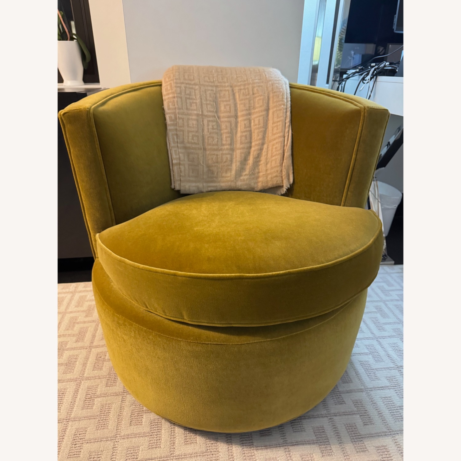 Room & Board Swivel Chair Pair - image-4