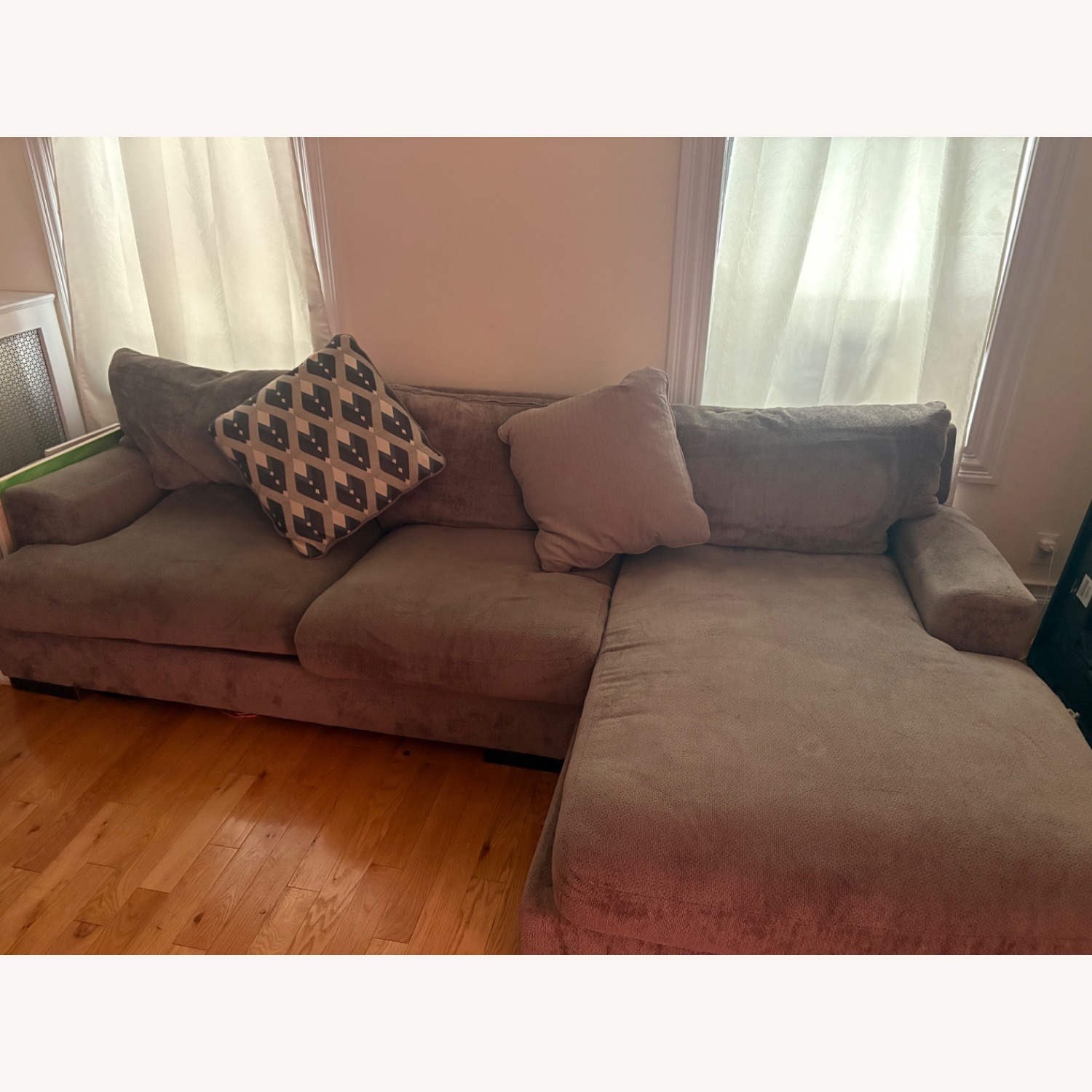 Ashley Furniture Bardarson Dark Gray Fabric Chaise Lounge - image-10