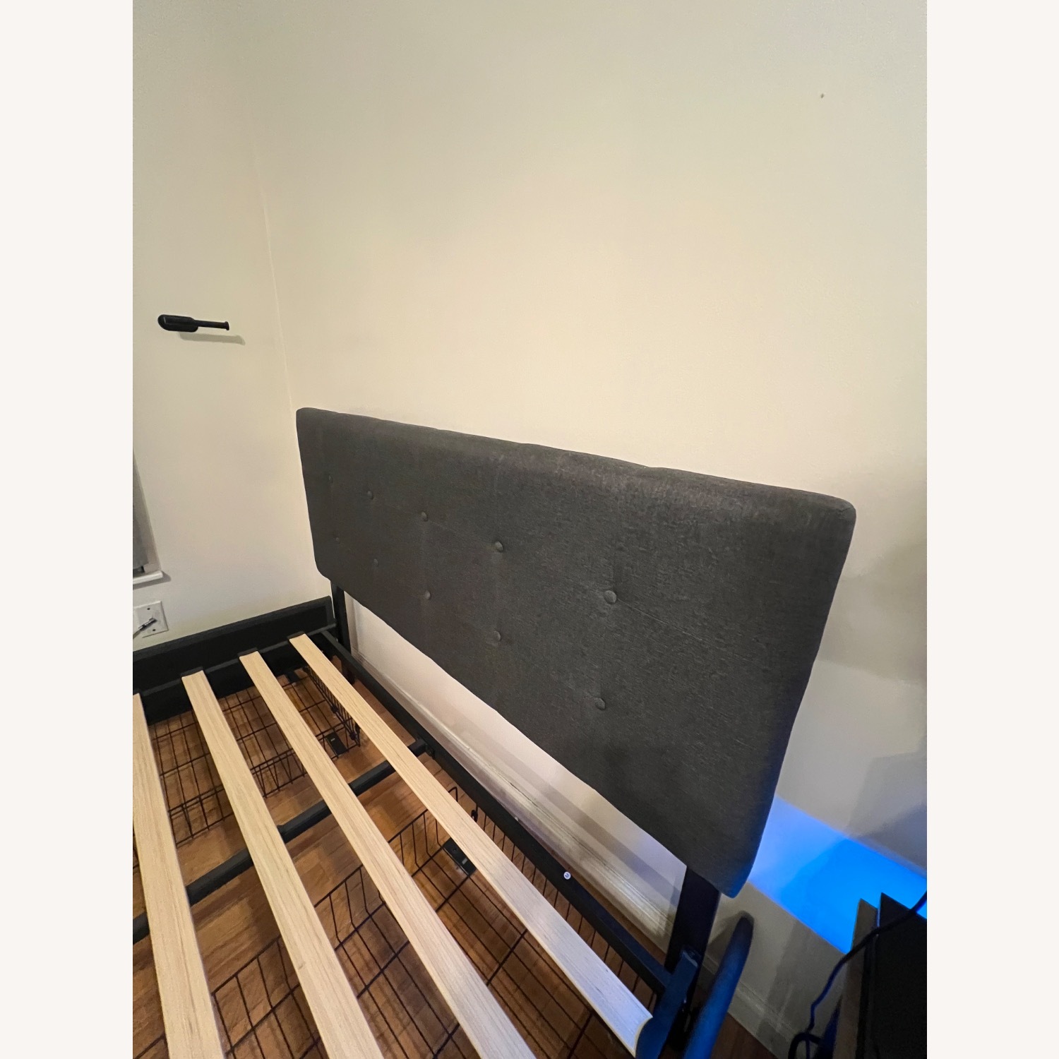 Wayfair Dark Gray Wood Full Bed - image-3