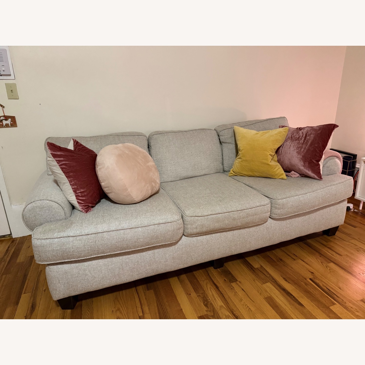 Raymour & Flanigan Shiloh Light Gray 3+ Seater Sofa - image-1