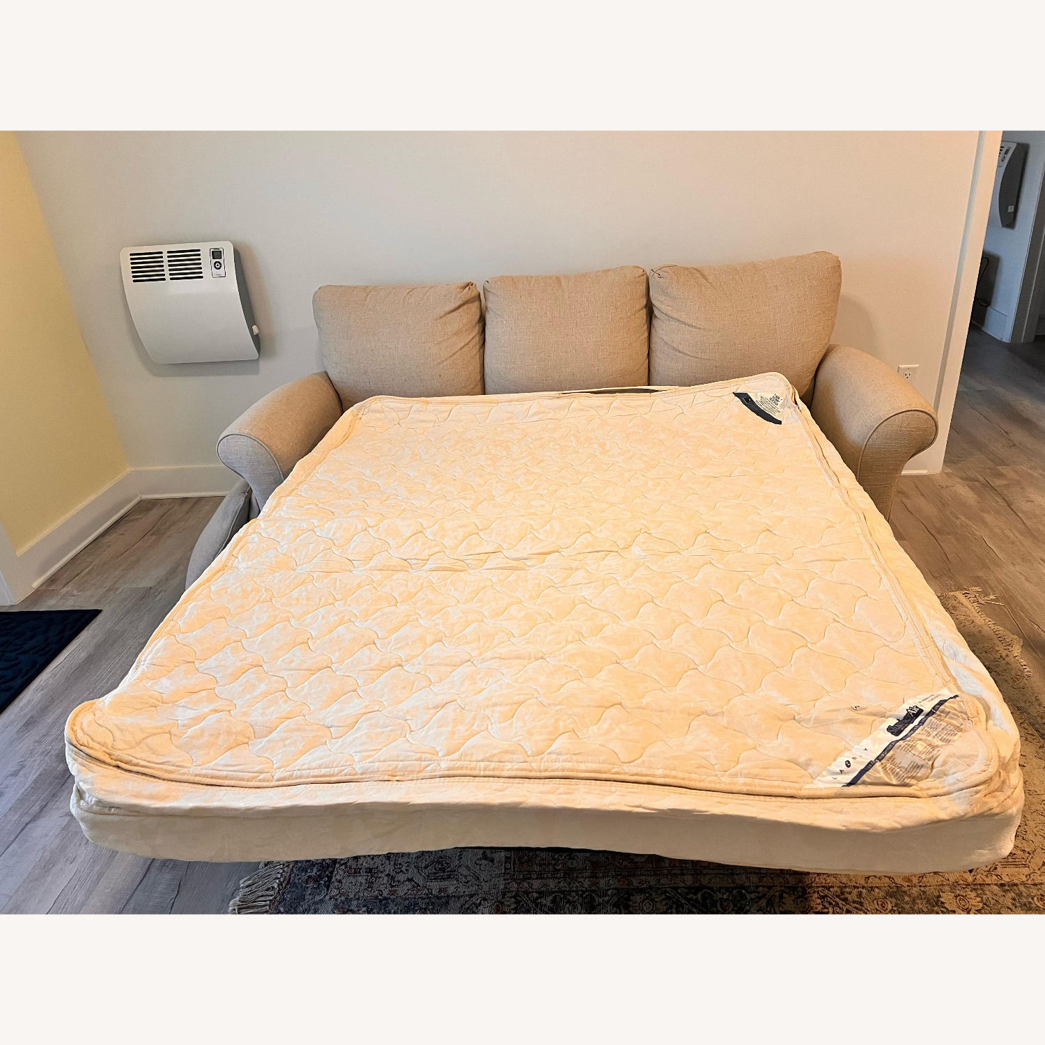 La-Z-Boy Natalie Sleeper Sofa - image-4