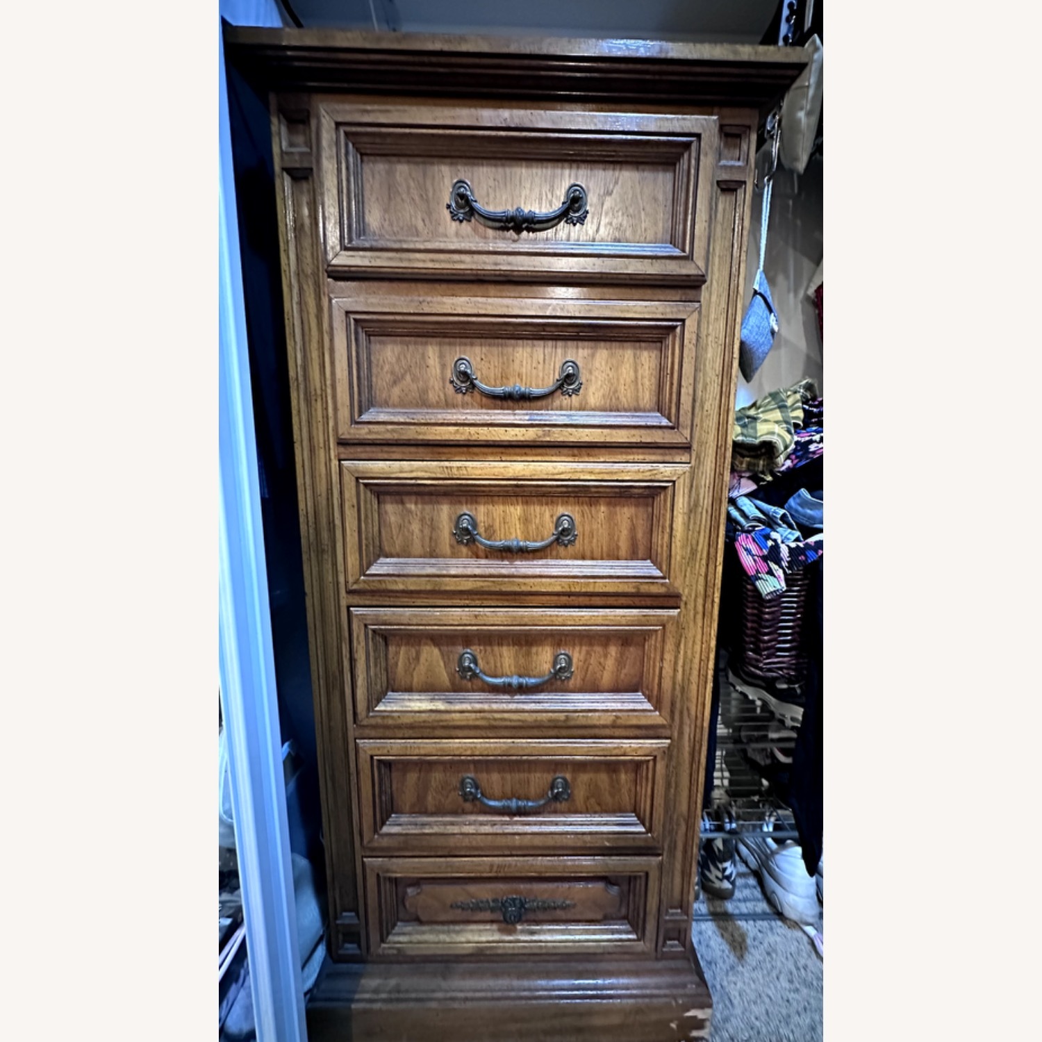 Dixie 6-Drawer Mediterranean Style - image-4