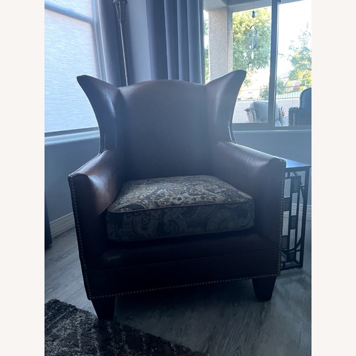 Used Vintage/Antique Santorini Chair Leather Armchair for sale on AptDeco