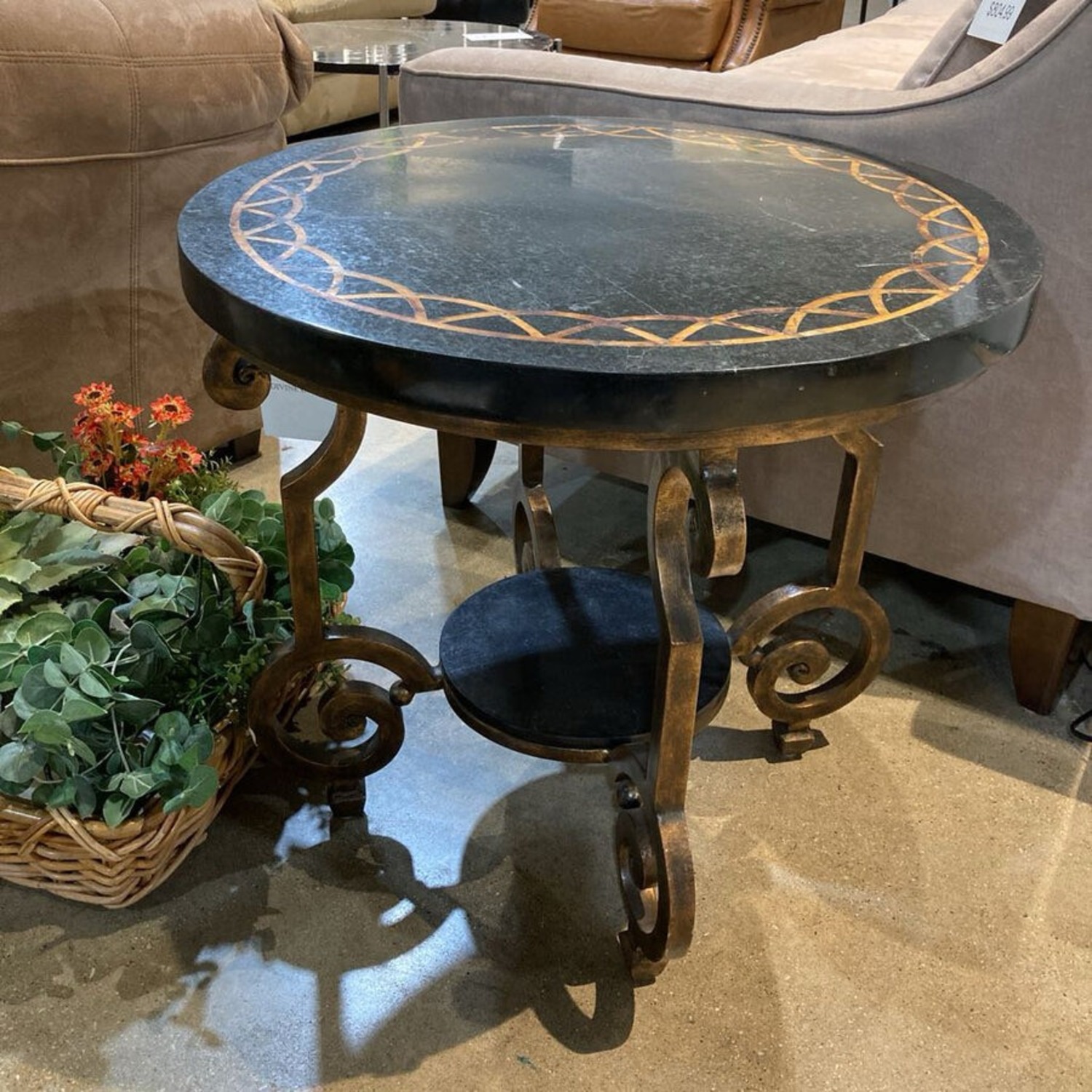 Bernhardt Connery Round Side Table - image-2