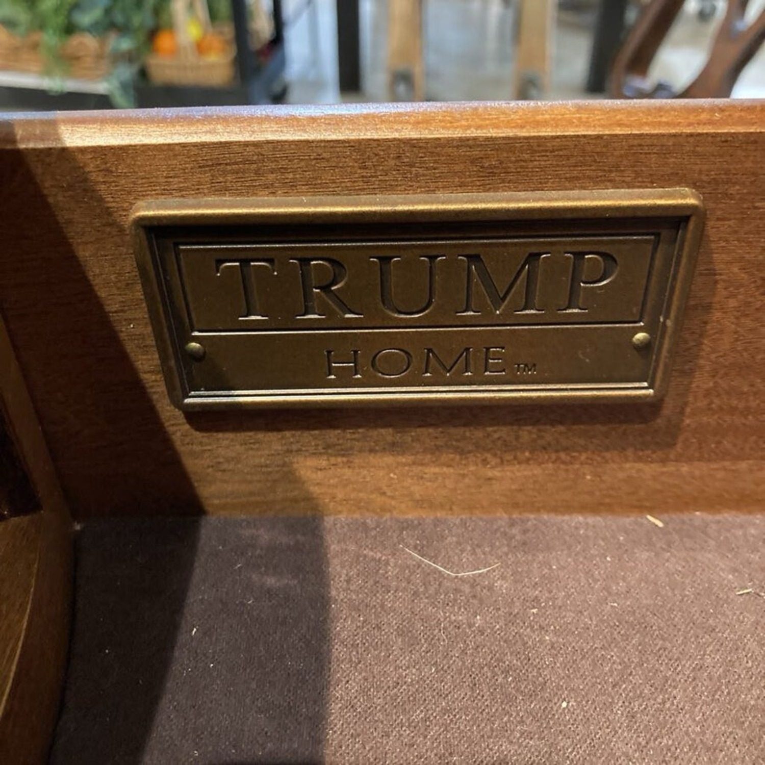 Trump Home Castello Buffet - image-8