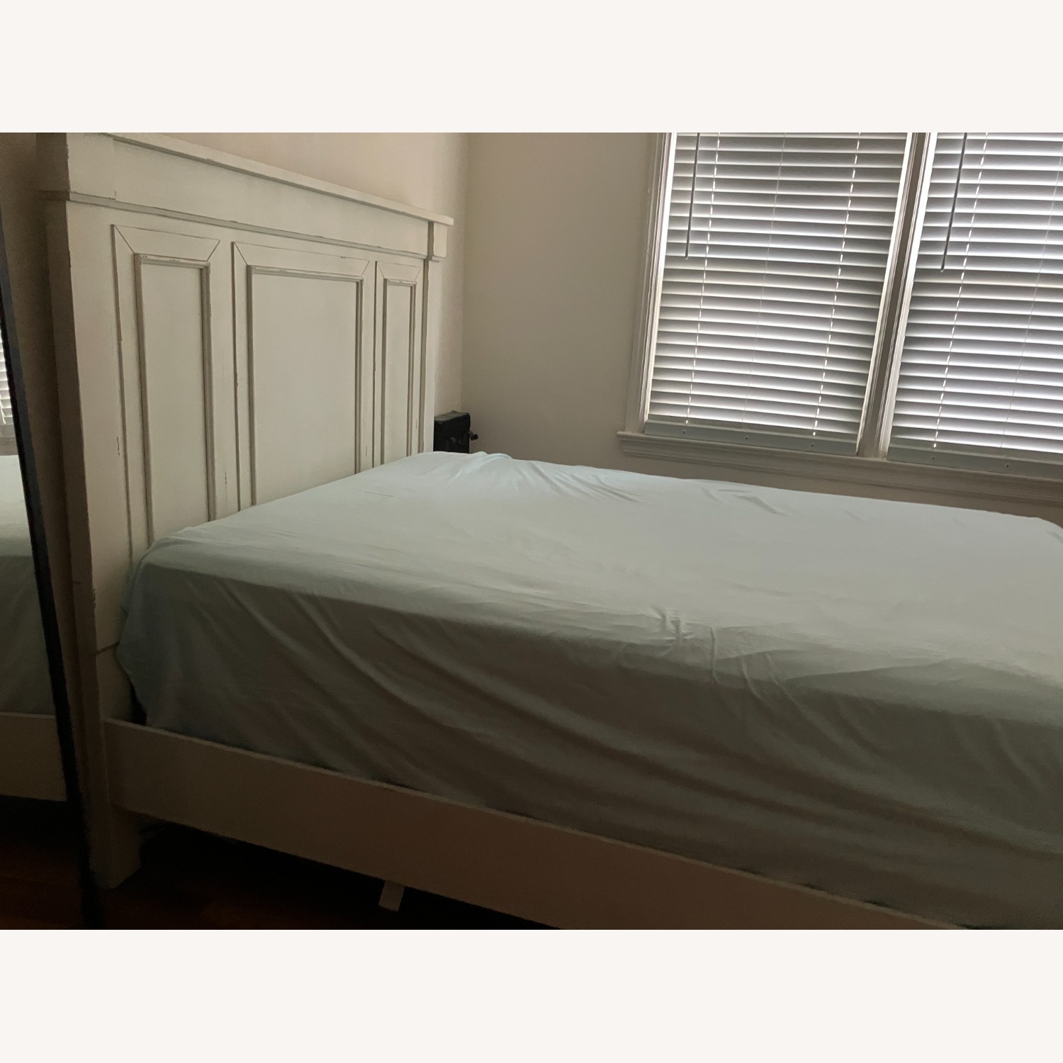 Ashley Furniture White Wood Queen Bed - image-1