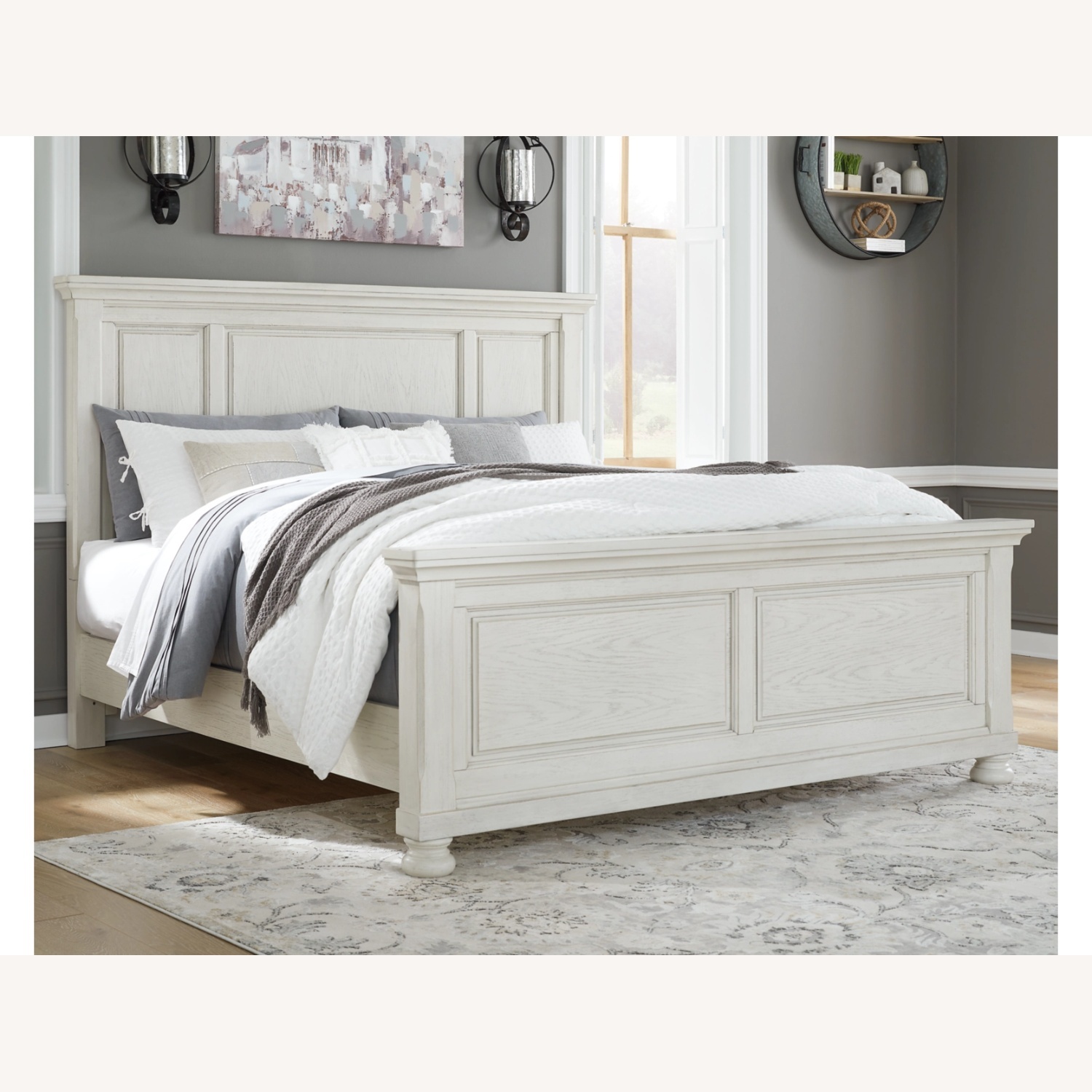 Ashley Furniture White Wood Queen Bed - image-4