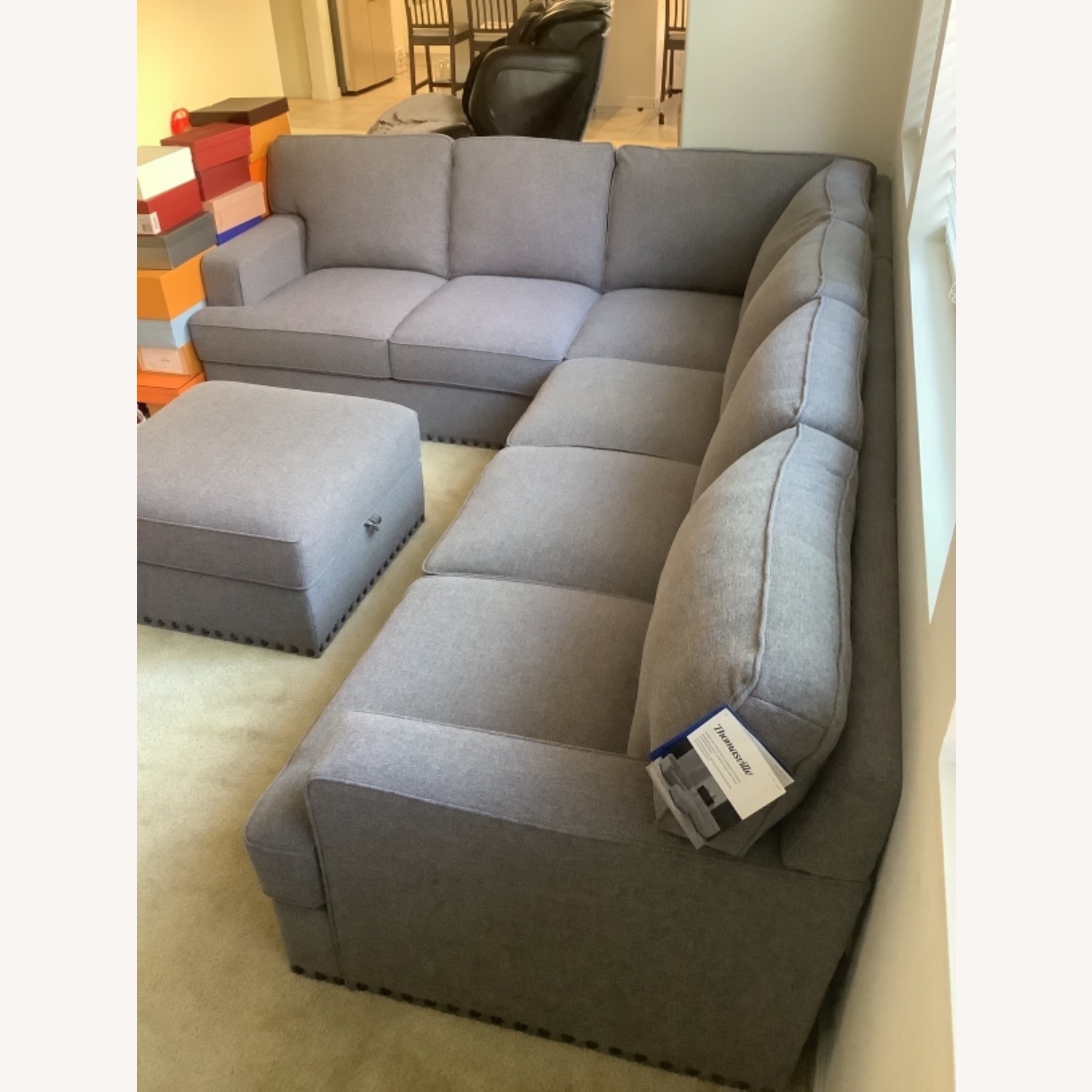 Thomasvills Sofa - image-2