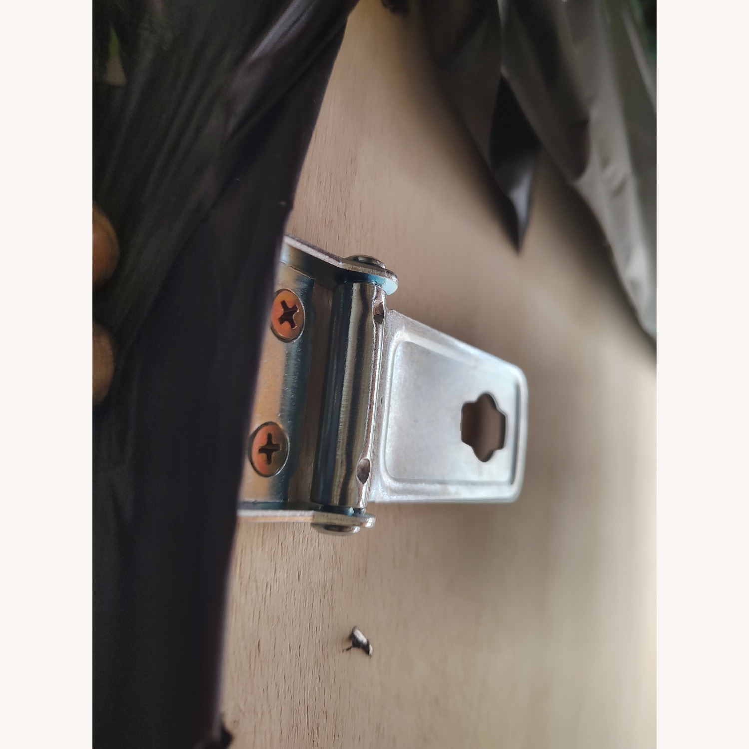 Hand Made Grass Wall Panel W Stand - image-6