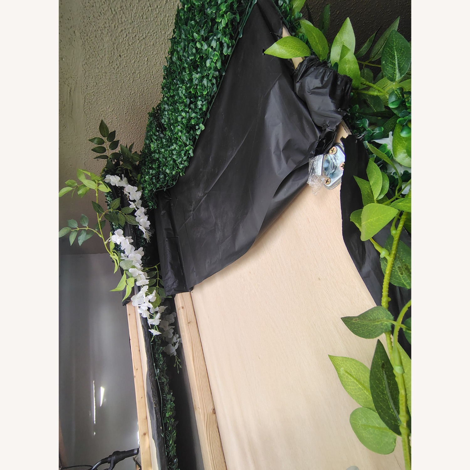 Hand Made Grass Wall Panel W Stand - image-7