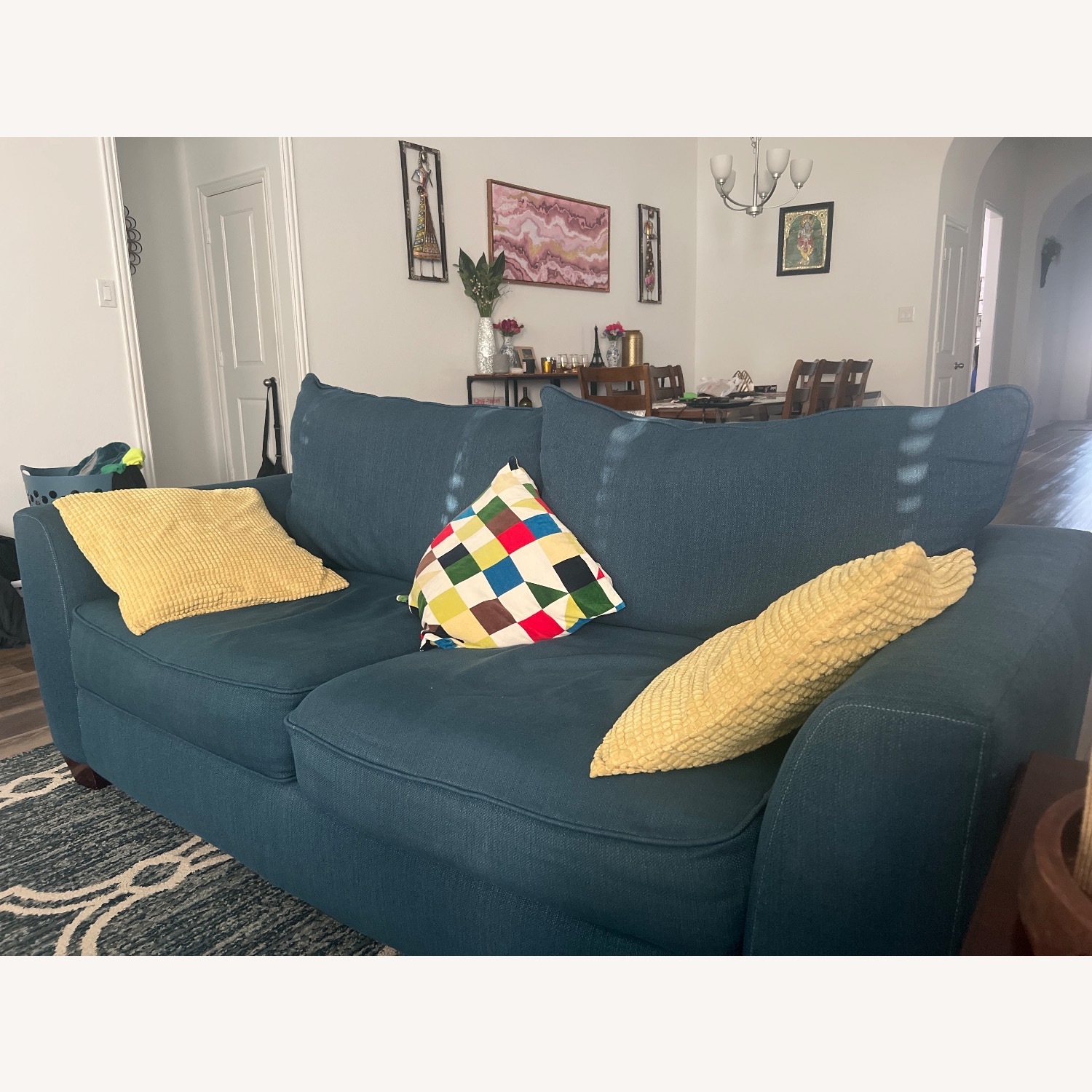 Rooms To Go  2 Piece Sectional - image-5