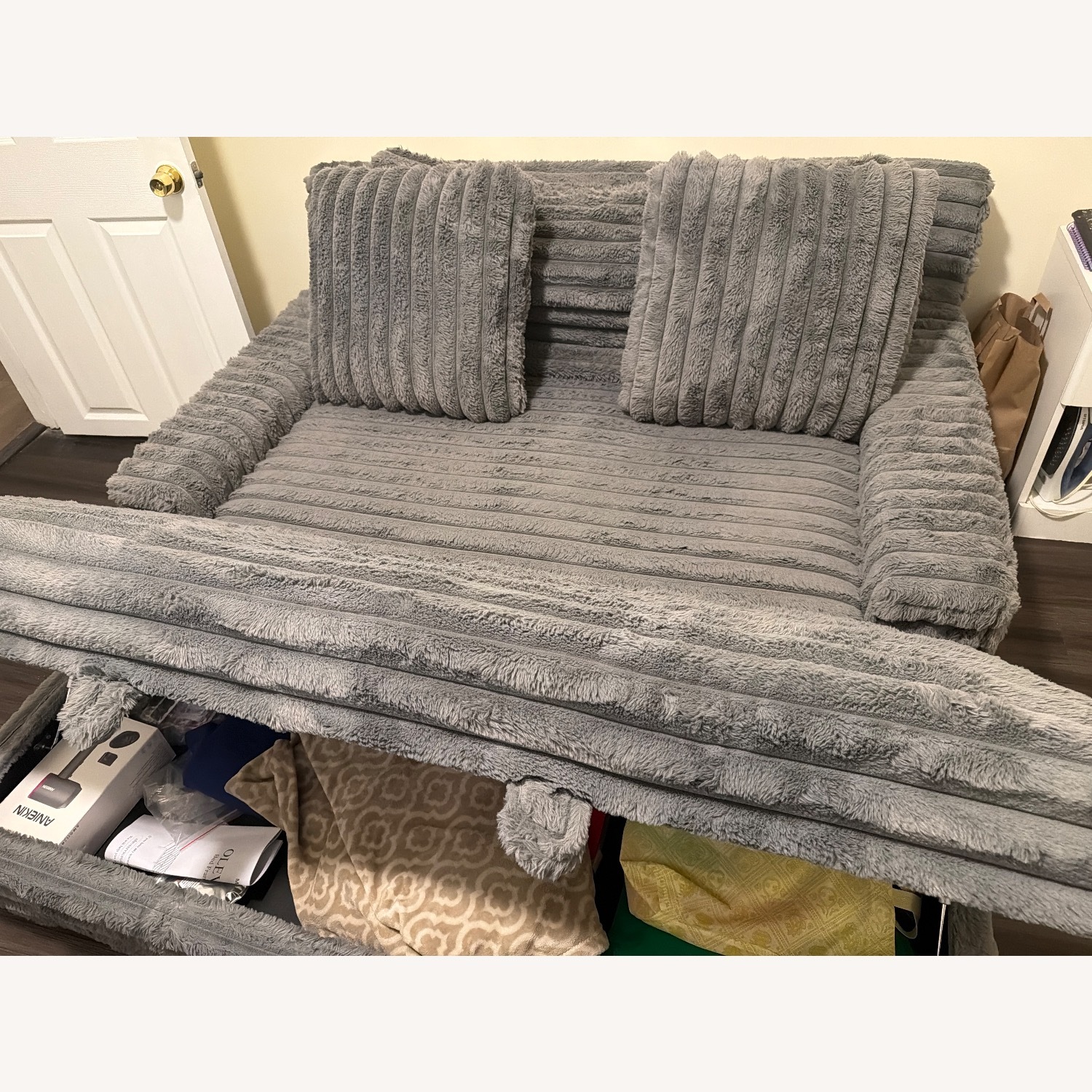 Thomasville Furniture Industries Sleeper Sofa - image-2