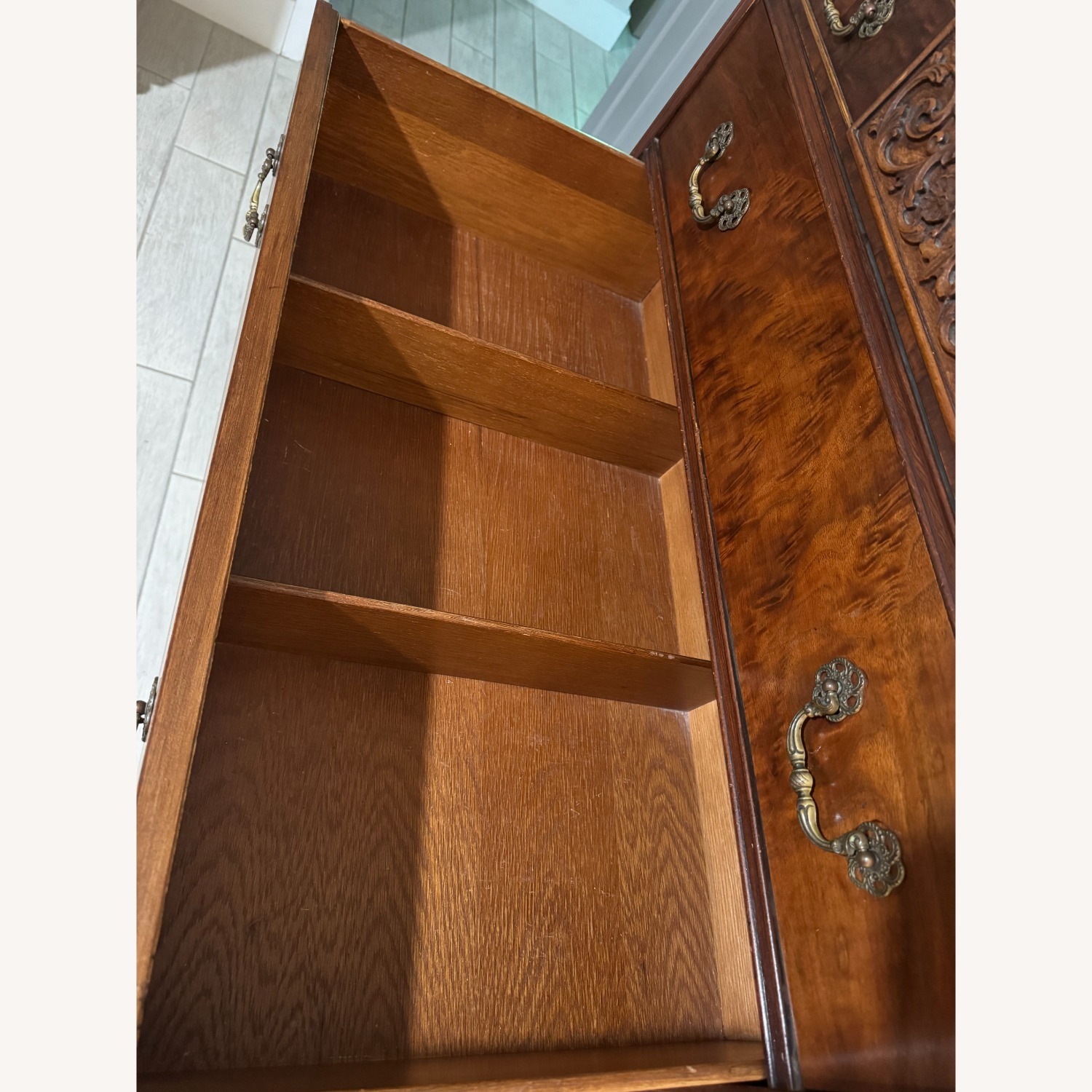Vintage/Antique Dresser - image-7