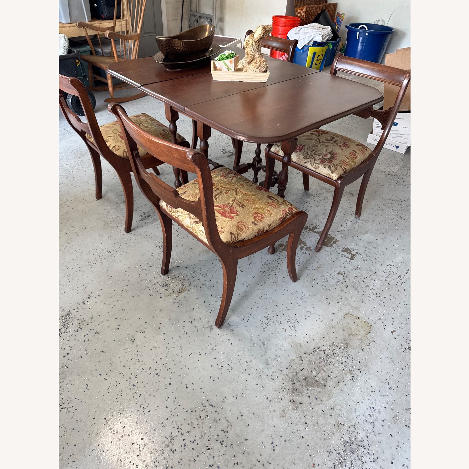 Vintage/Antique Dining Sets - image-1