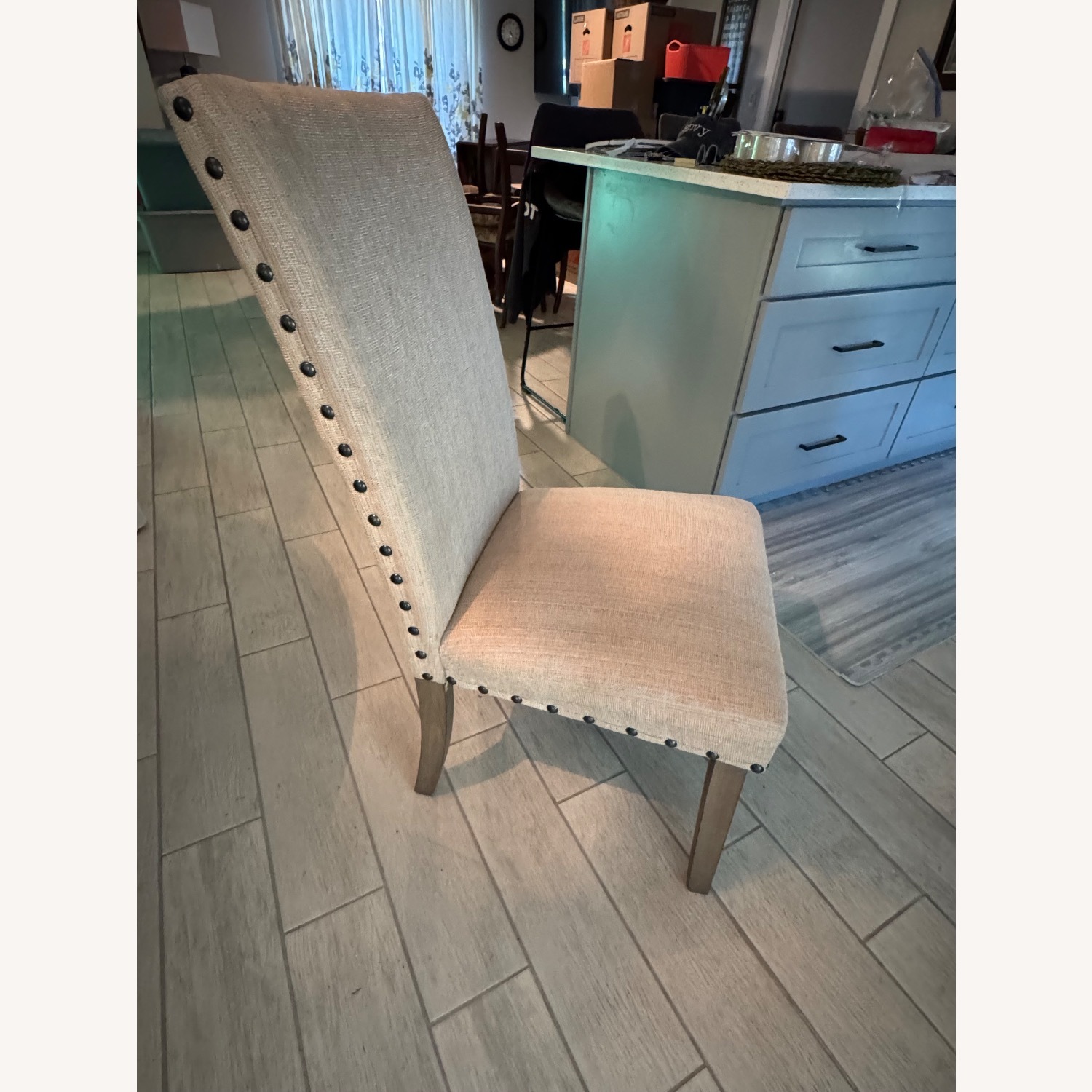 Vintage/Antique Pedastal Table Dining Sets - image-6