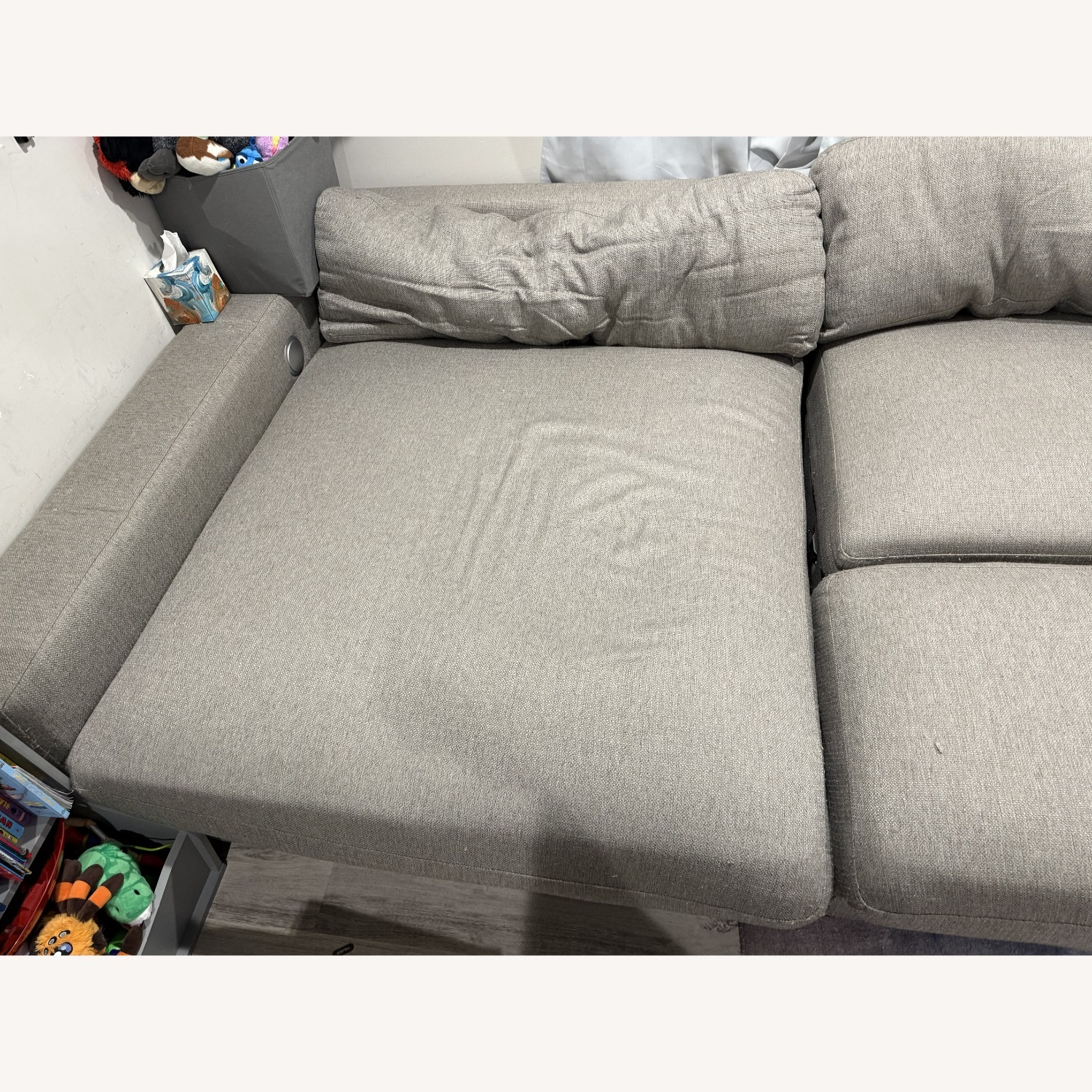 Synergy Home Furnishings 3+ Piece Sectional - image-3