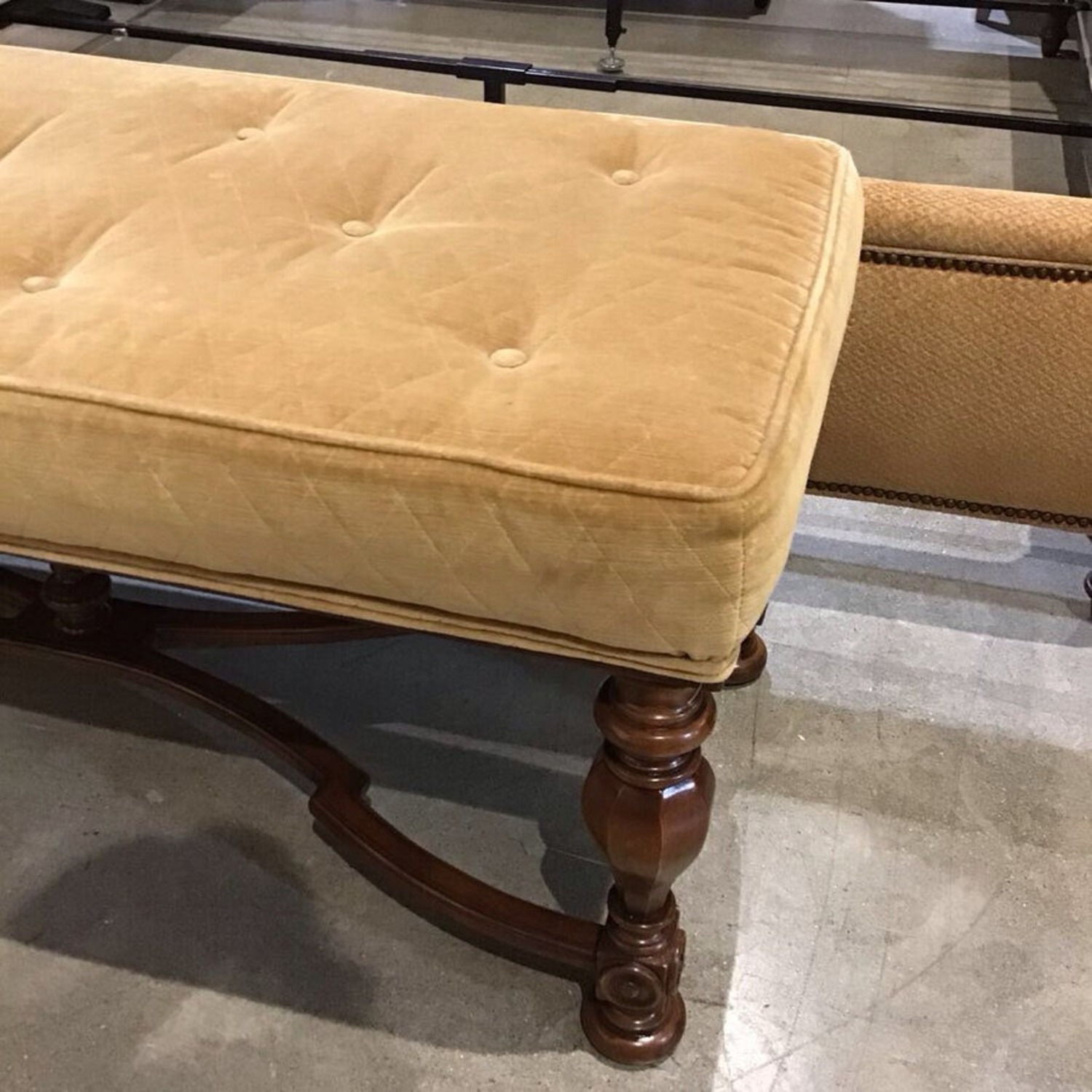 Traditional Upholstered Button Tufted Bench - image-4