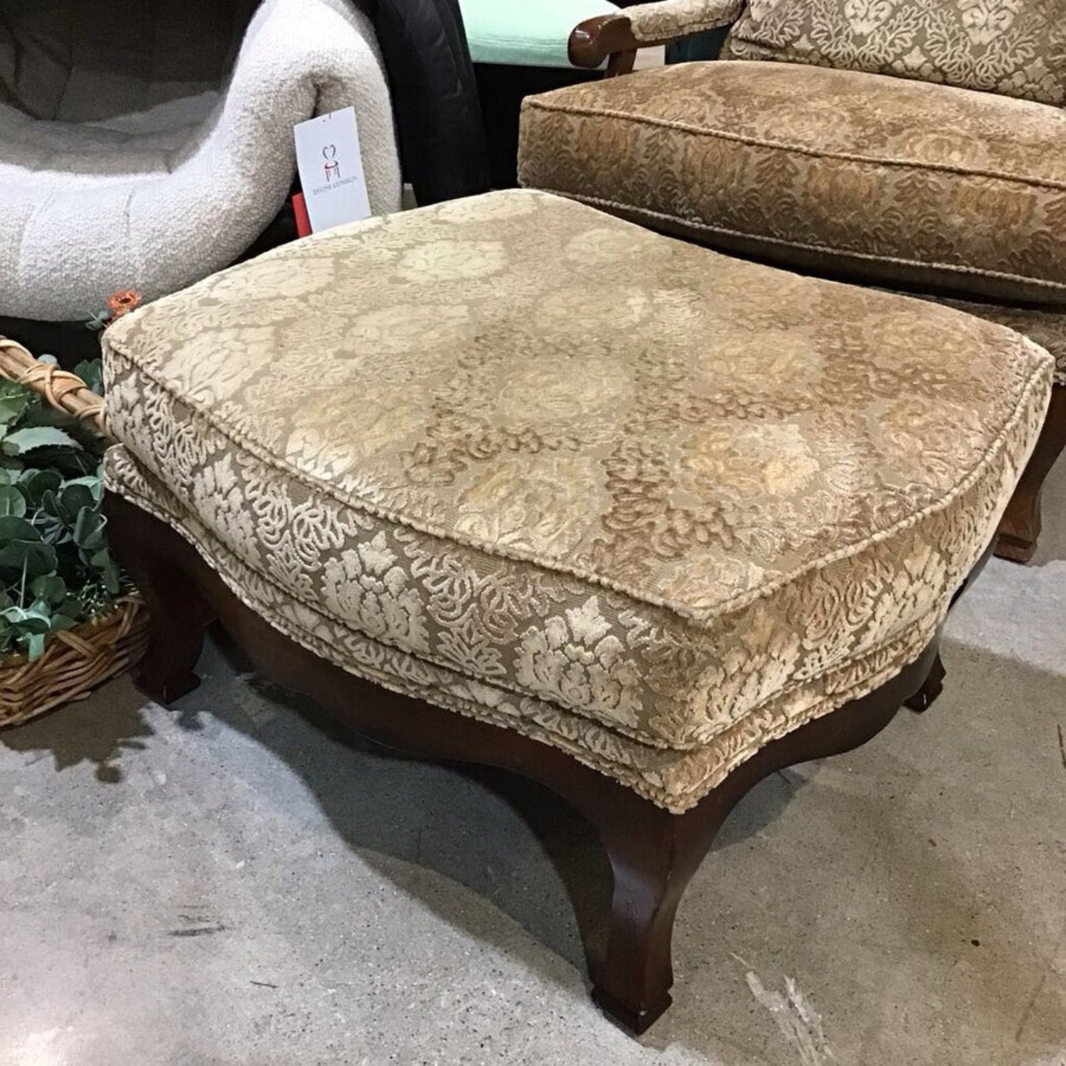 Hickory White Juliette Chair w Matching Ottoman - image-5