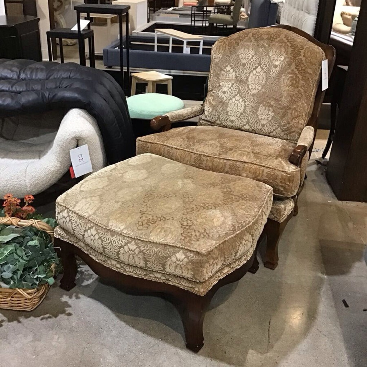 Hickory White Juliette Chair w Matching Ottoman - image-2